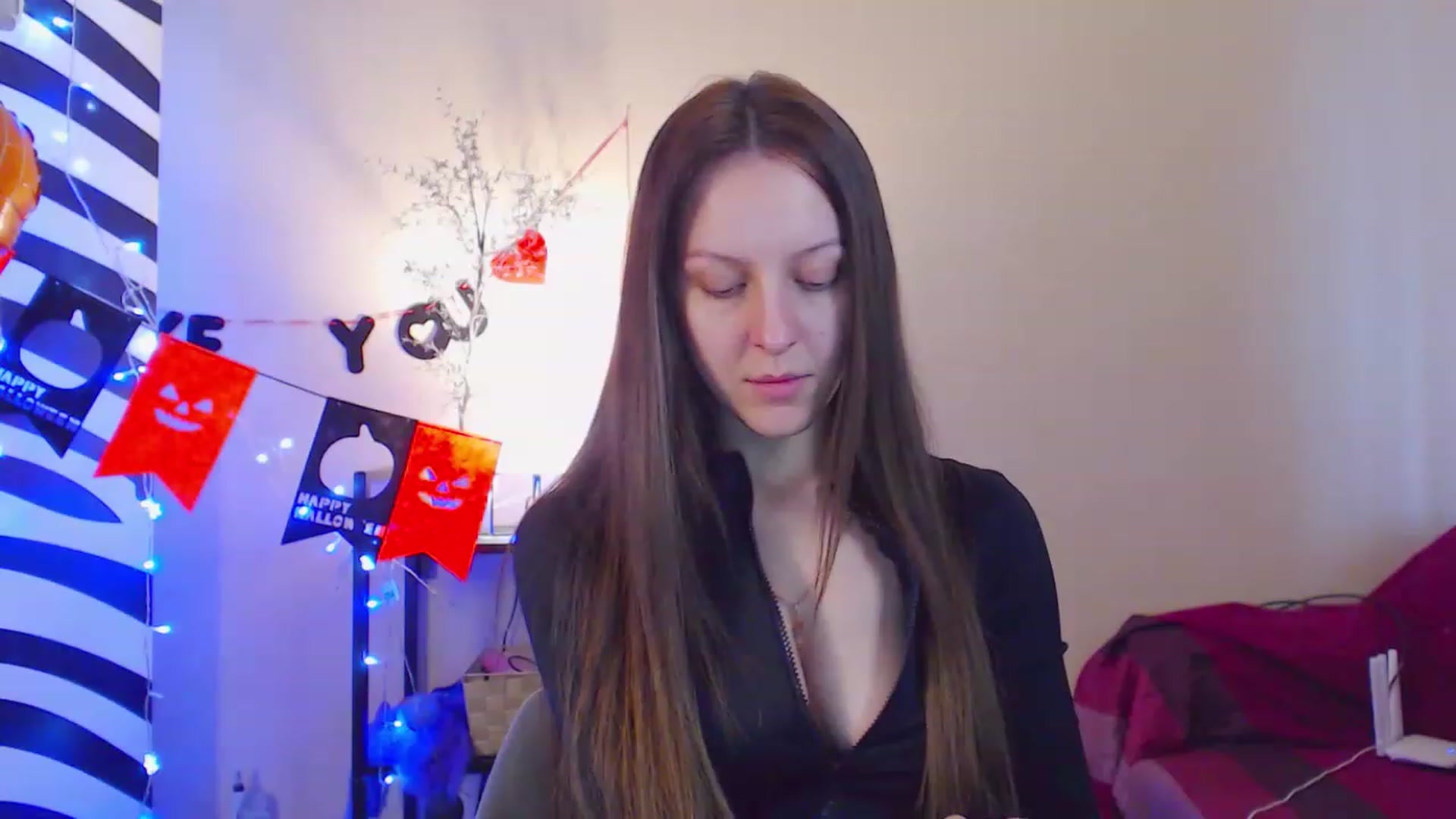 Gallery image thumbnail from HotAndSexyGi's myfreecams stream on, 12/09/2022, 11:40 image 7 of 20