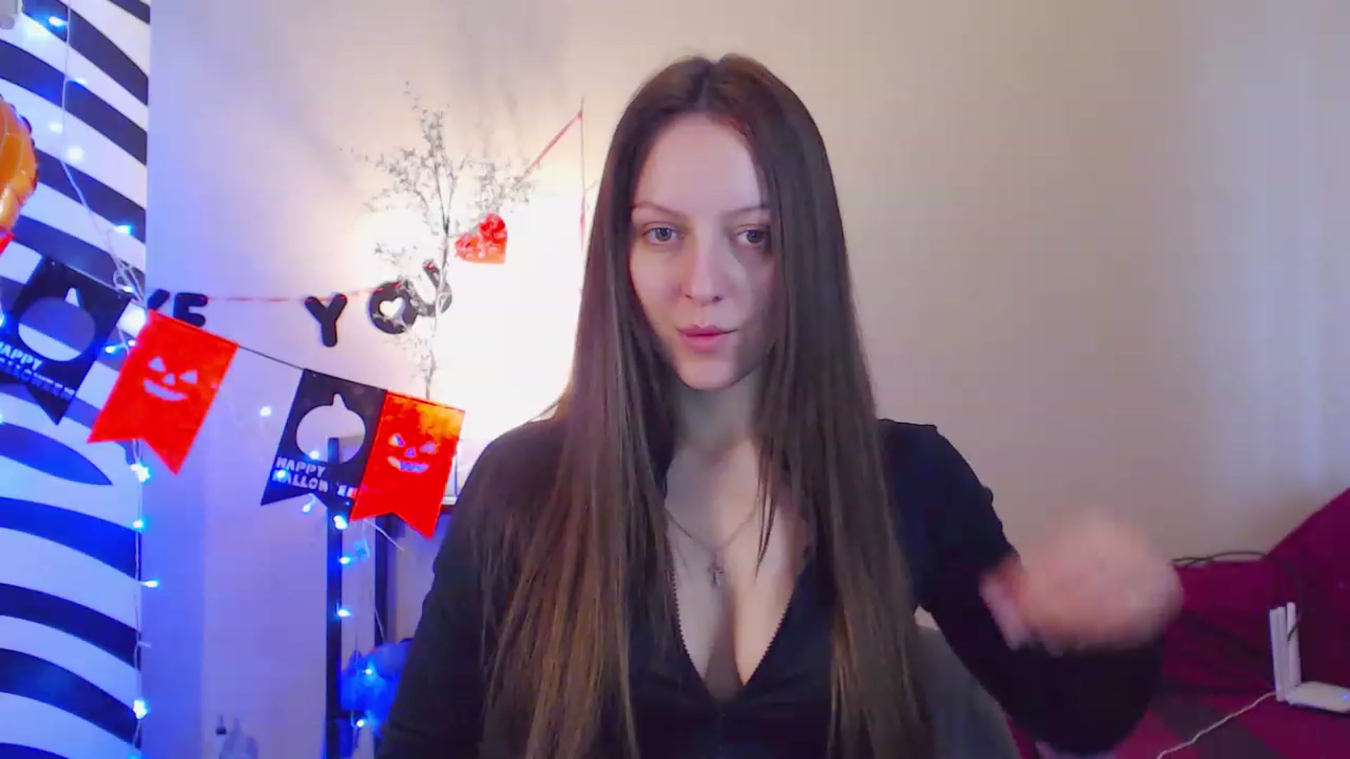 Gallery image thumbnail from HotAndSexyGi's myfreecams stream on, 12/09/2022, 11:40 image 6 of 20