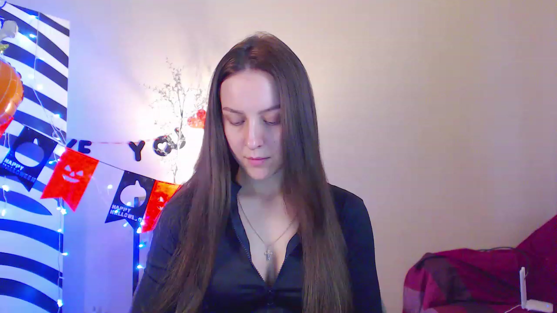 Gallery image thumbnail from HotAndSexyGi's myfreecams stream on, 12/12/2022, 13:14 image 13 of 20