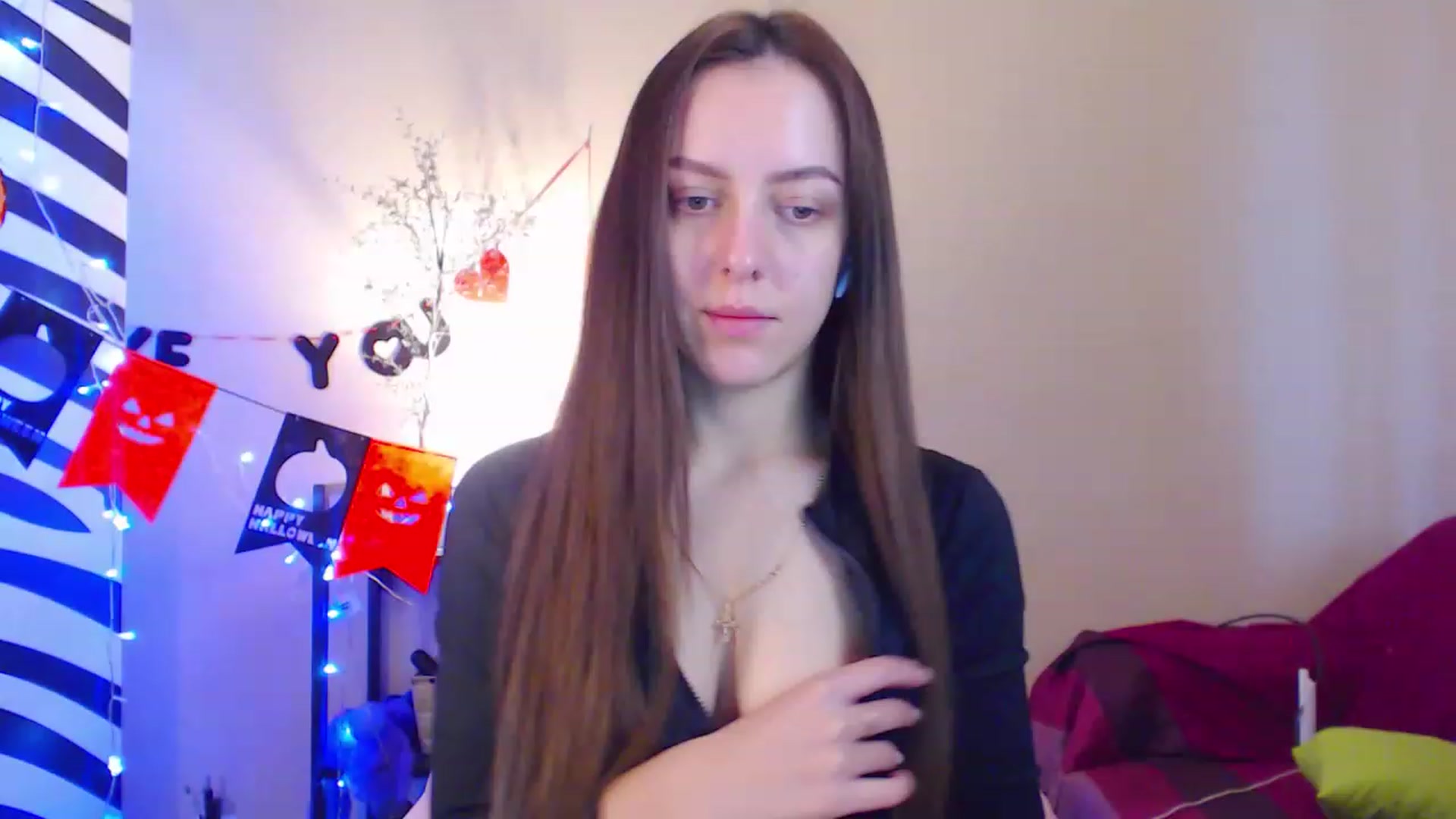 Gallery image thumbnail from HotAndSexyGi's myfreecams stream on, 12/15/2022, 12:05 image 4 of 20