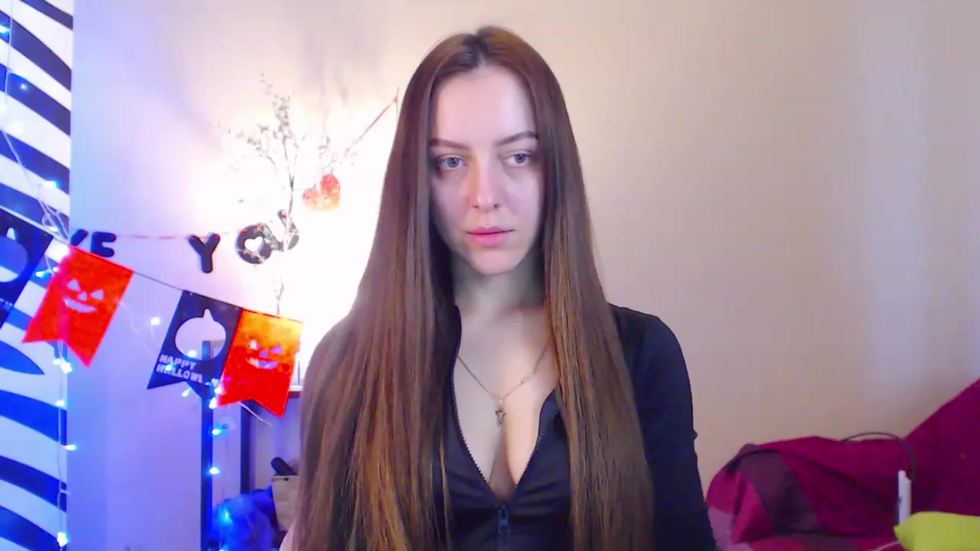Gallery image thumbnail from HotAndSexyGi's myfreecams stream on, 12/15/2022, 12:05 image 18 of 20