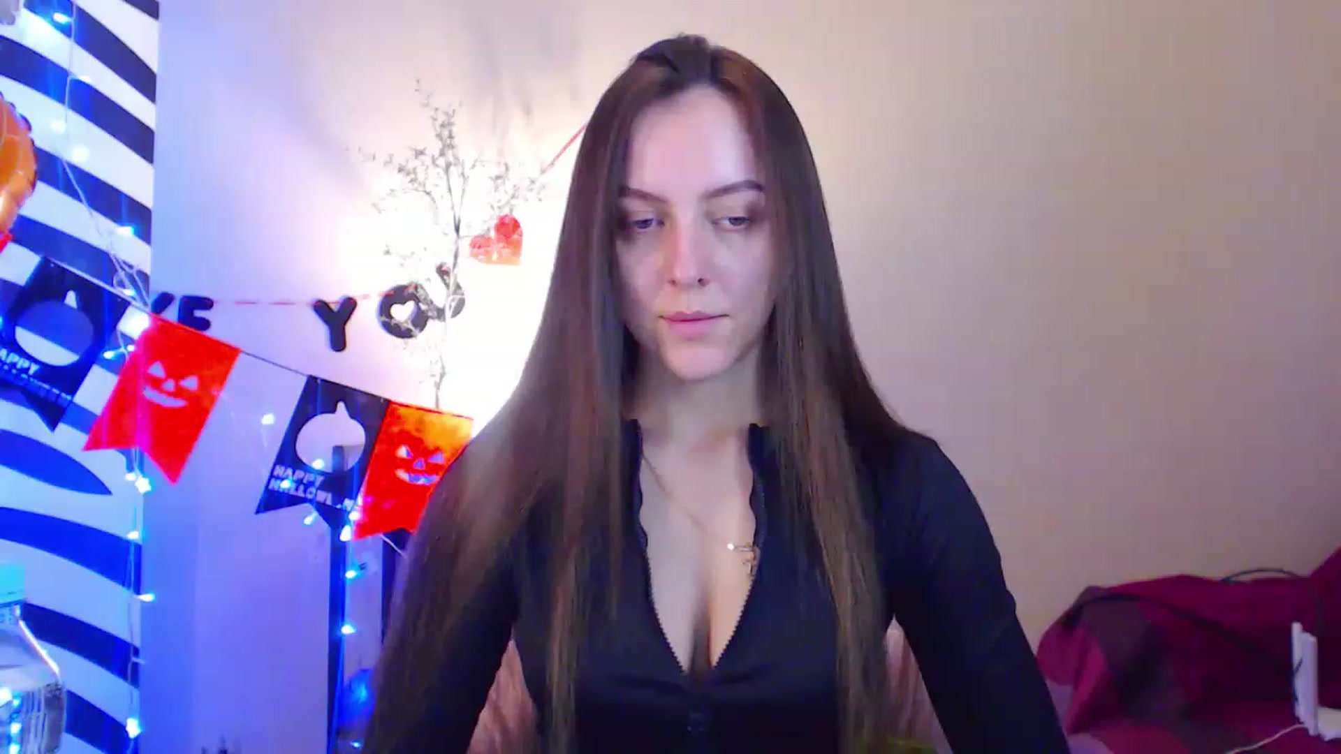 Gallery image thumbnail from HotAndSexyGi's myfreecams stream on, 12/15/2022, 13:57 image 12 of 20