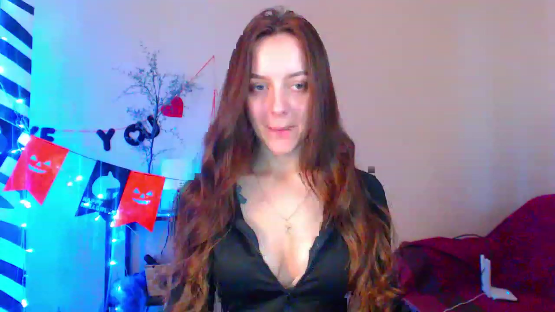 Gallery image thumbnail from HotAndSexyGi's myfreecams stream on, 12/18/2022, 13:08 image 15 of 20