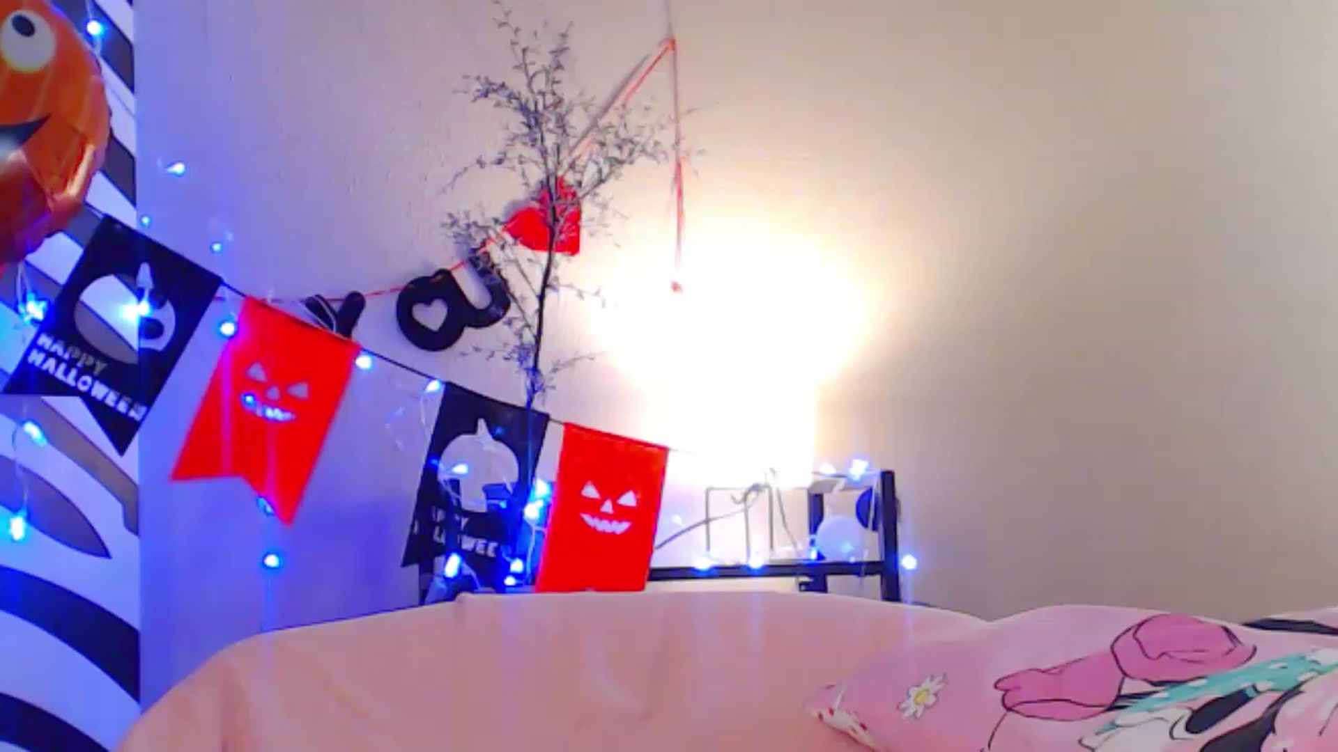 Gallery image thumbnail from HotAndSexyGi's myfreecams stream on, 12/19/2022, 13:09 image 8 of 20