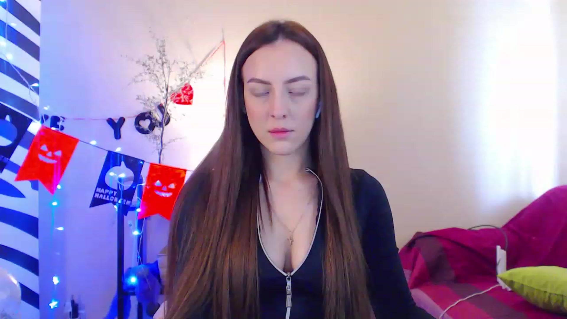 Gallery image thumbnail from HotAndSexyGi's myfreecams stream on, 12/20/2022, 12:31 image 1 of 20