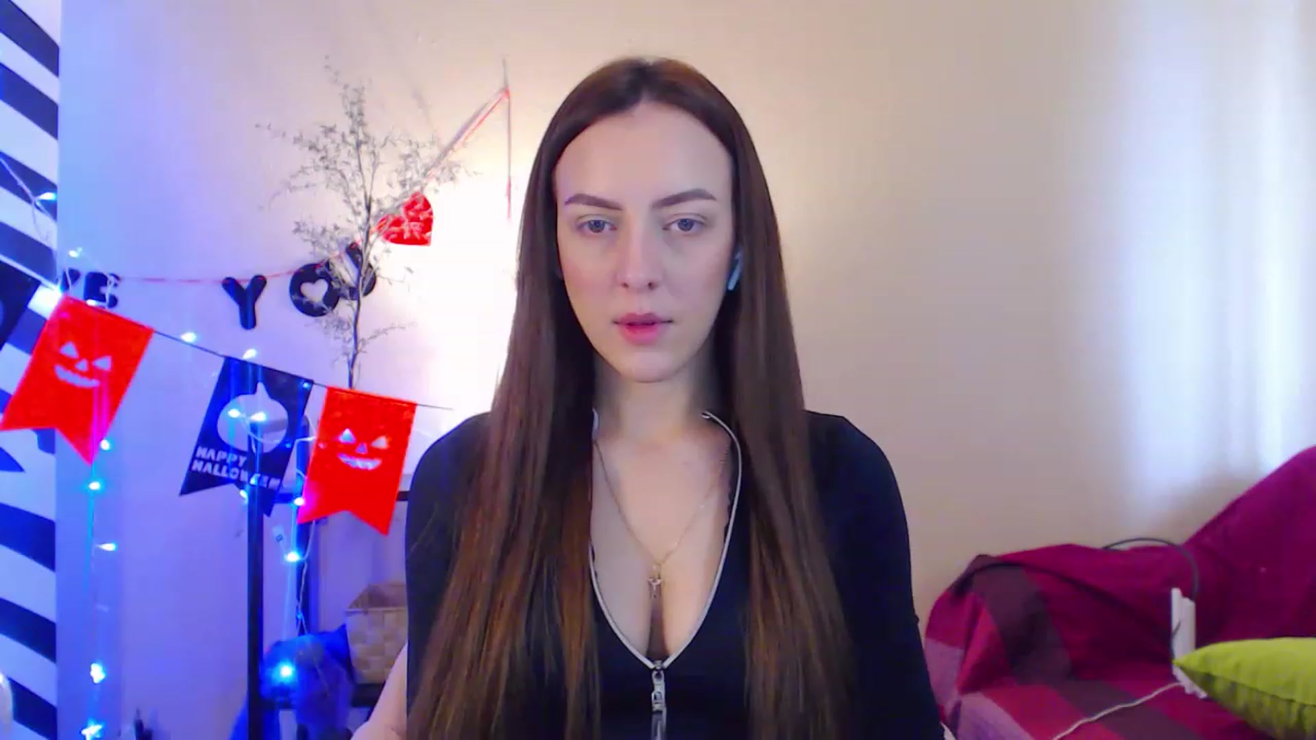 Gallery image thumbnail from HotAndSexyGi's myfreecams stream on, 12/20/2022, 12:31 image 2 of 20