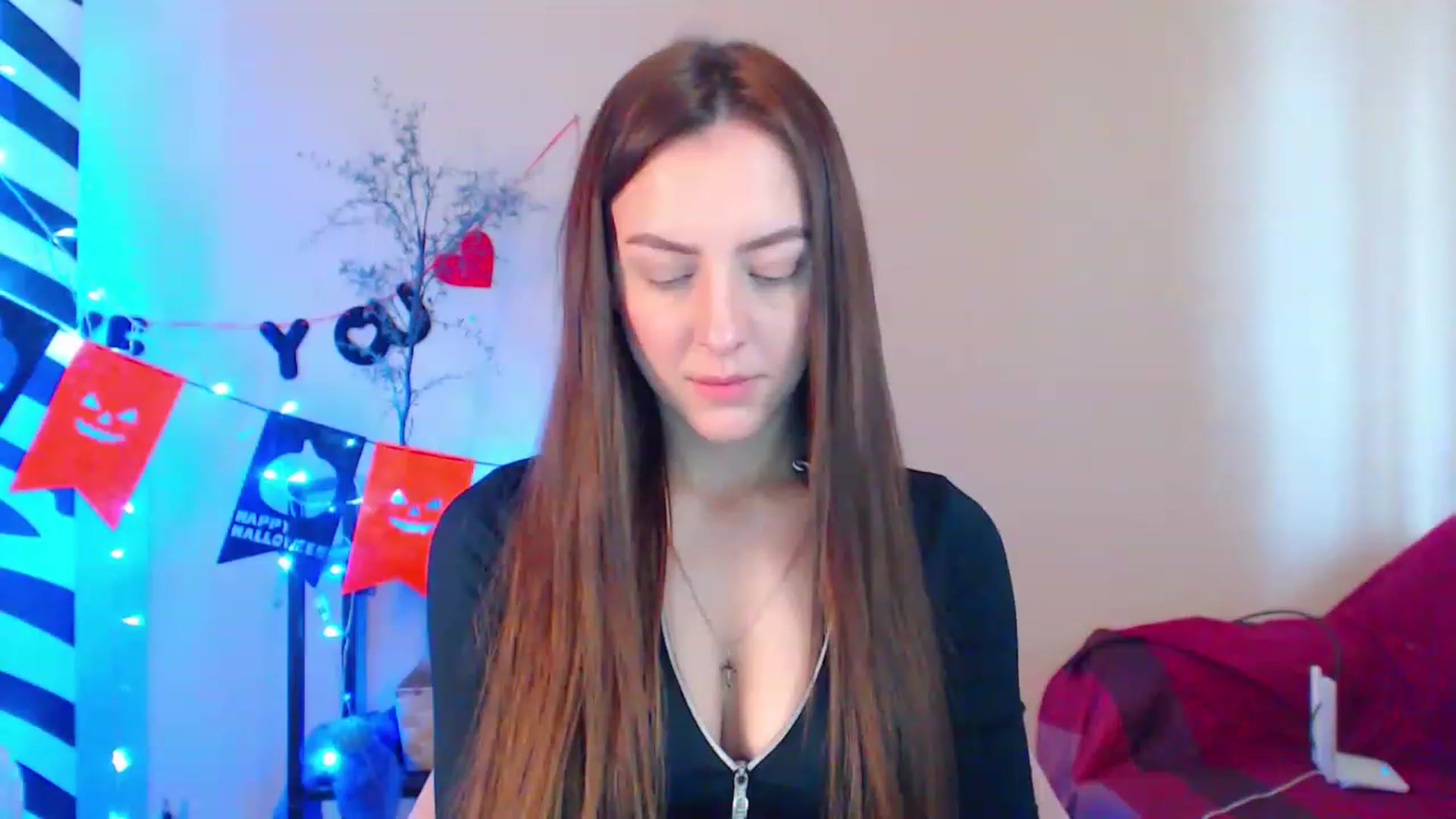 Gallery image thumbnail from HotAndSexyGi's myfreecams stream on, 12/20/2022, 12:31 image 18 of 20