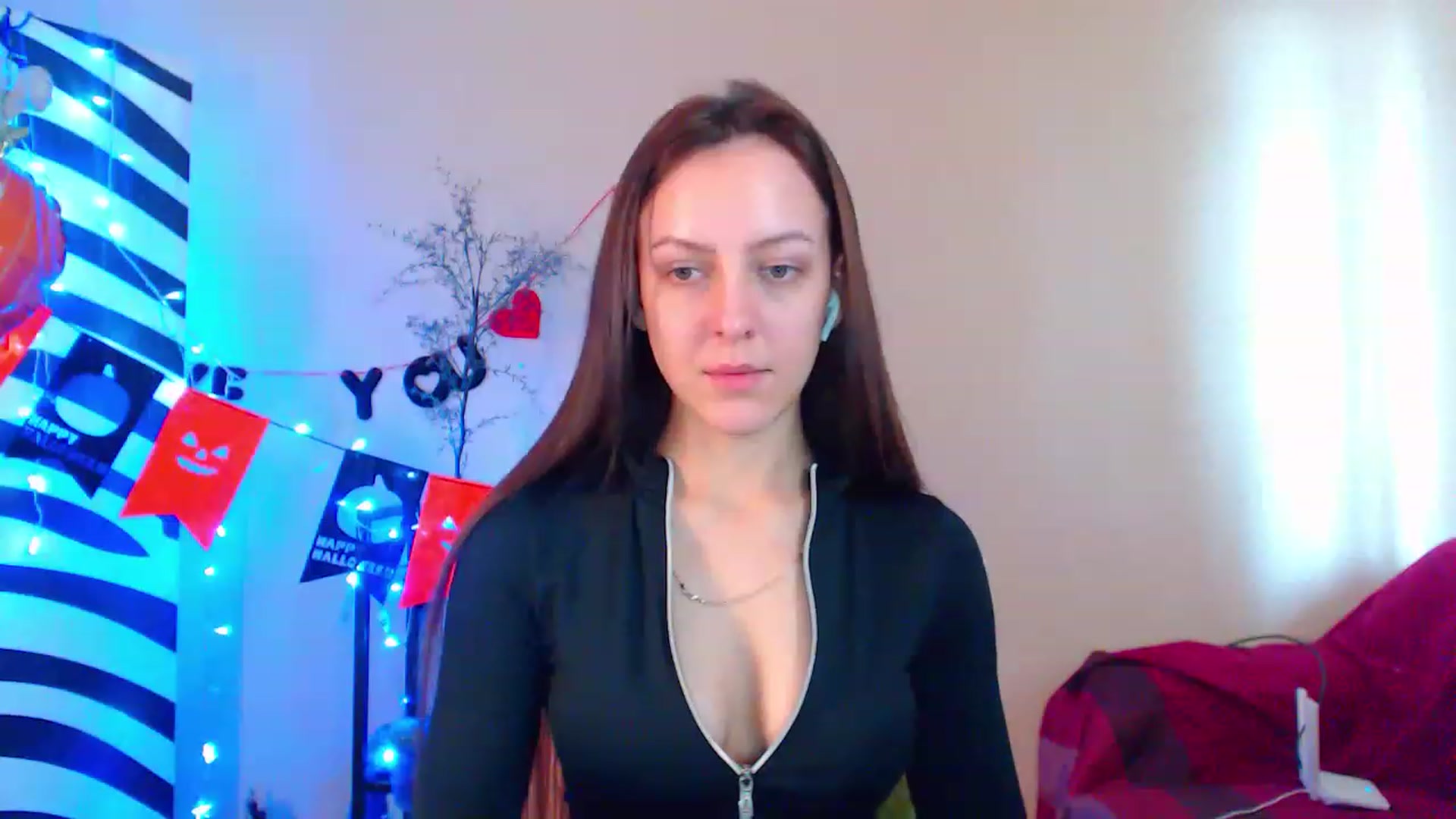 Gallery image thumbnail from HotAndSexyGi's myfreecams stream on, 12/21/2022, 11:50 image 13 of 20