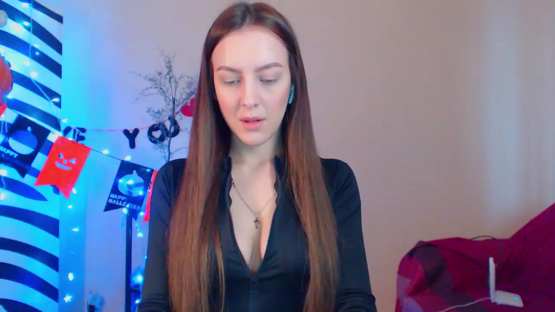 Gallery image thumbnail from HotAndSexyGi's myfreecams stream on, 12/23/2022, 11:46 image 3 of 20