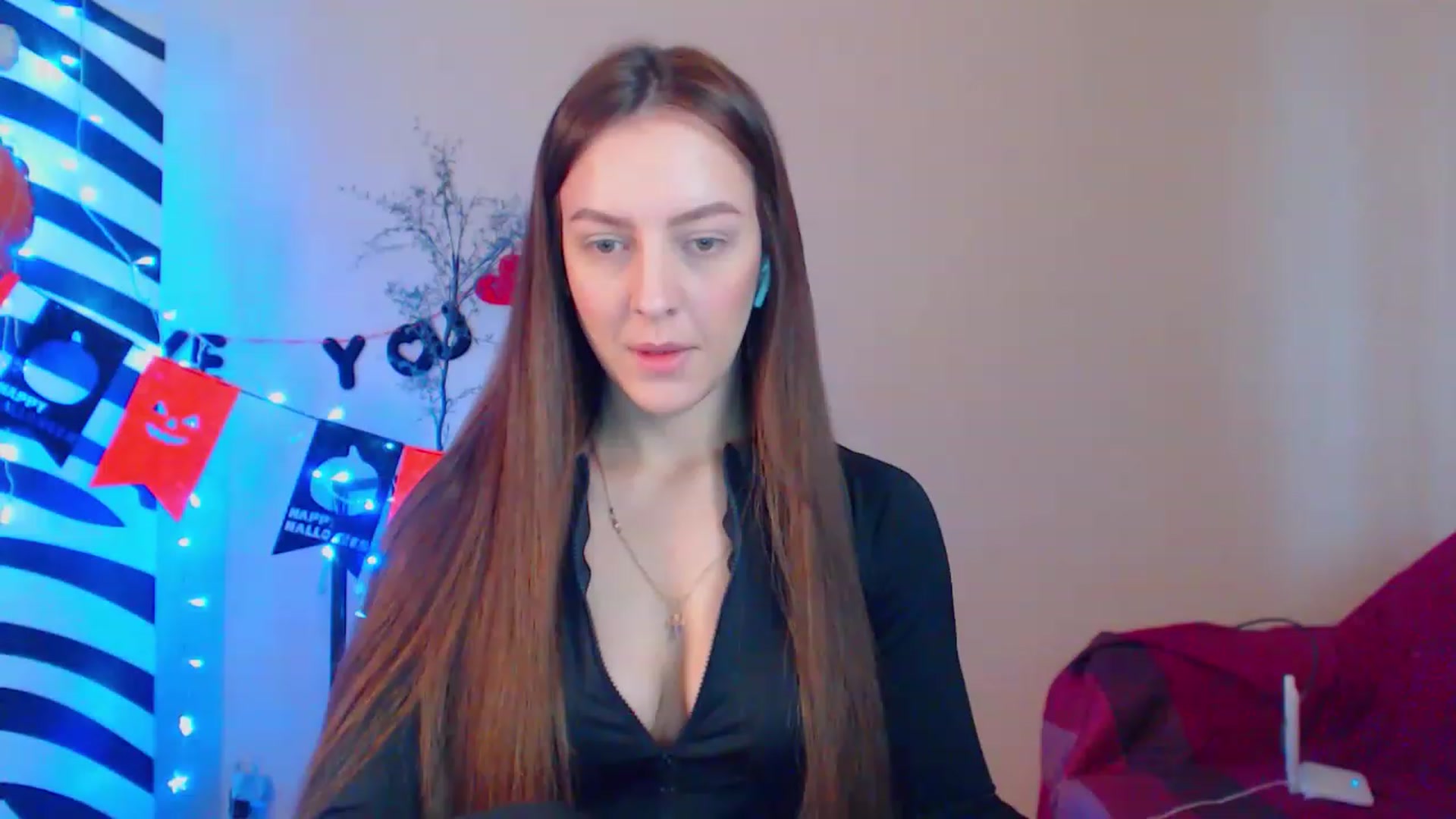 Gallery image thumbnail from HotAndSexyGi's myfreecams stream on, 12/23/2022, 11:46 image 10 of 20