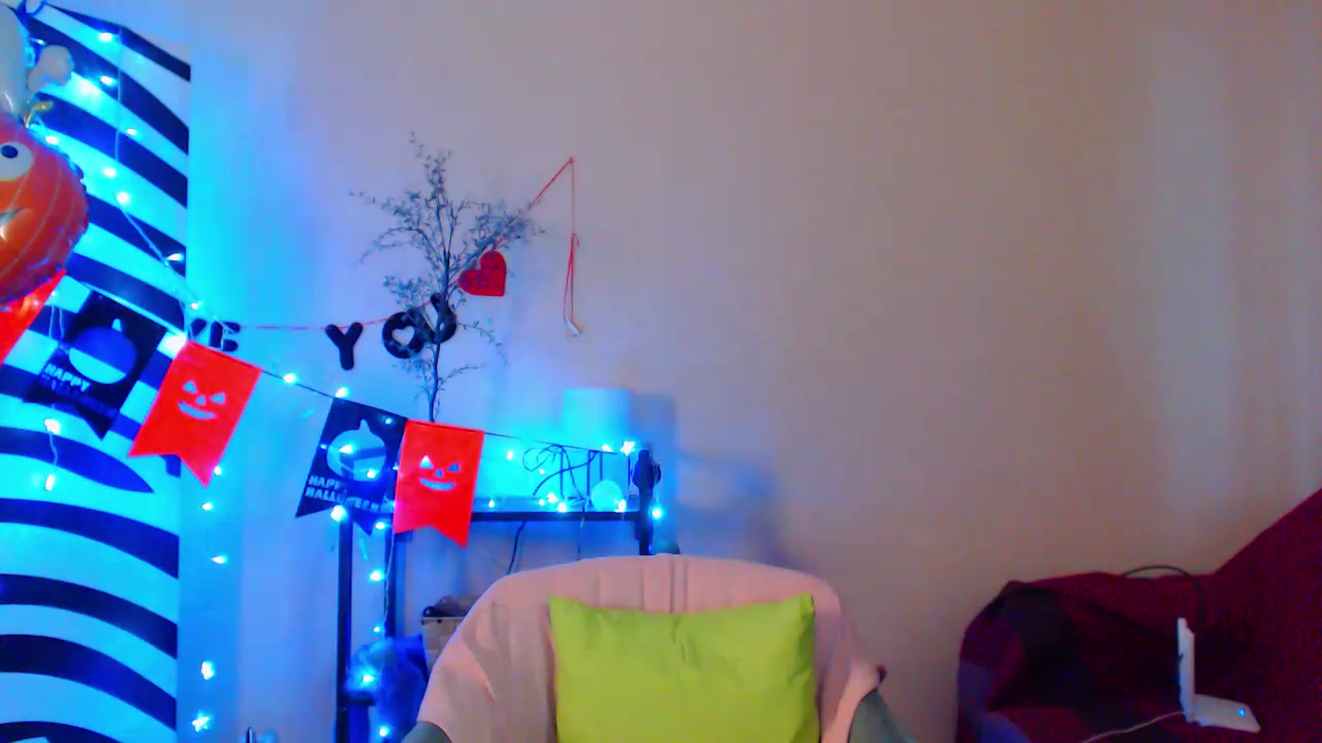Gallery image thumbnail from HotAndSexyGi's myfreecams stream on, 12/24/2022, 13:02 image 15 of 20