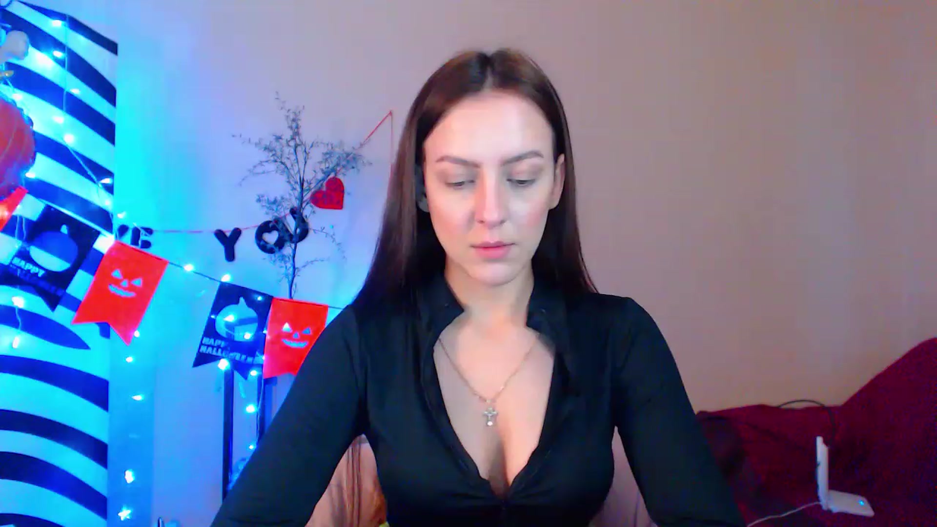 Gallery image thumbnail from HotAndSexyGi's myfreecams stream on, 12/24/2022, 13:38 image 18 of 20