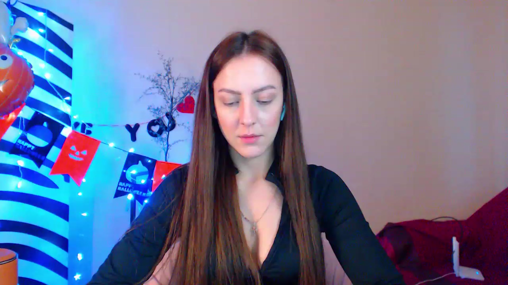 Gallery image thumbnail from HotAndSexyGi's myfreecams stream on, 12/24/2022, 13:38 image 2 of 20