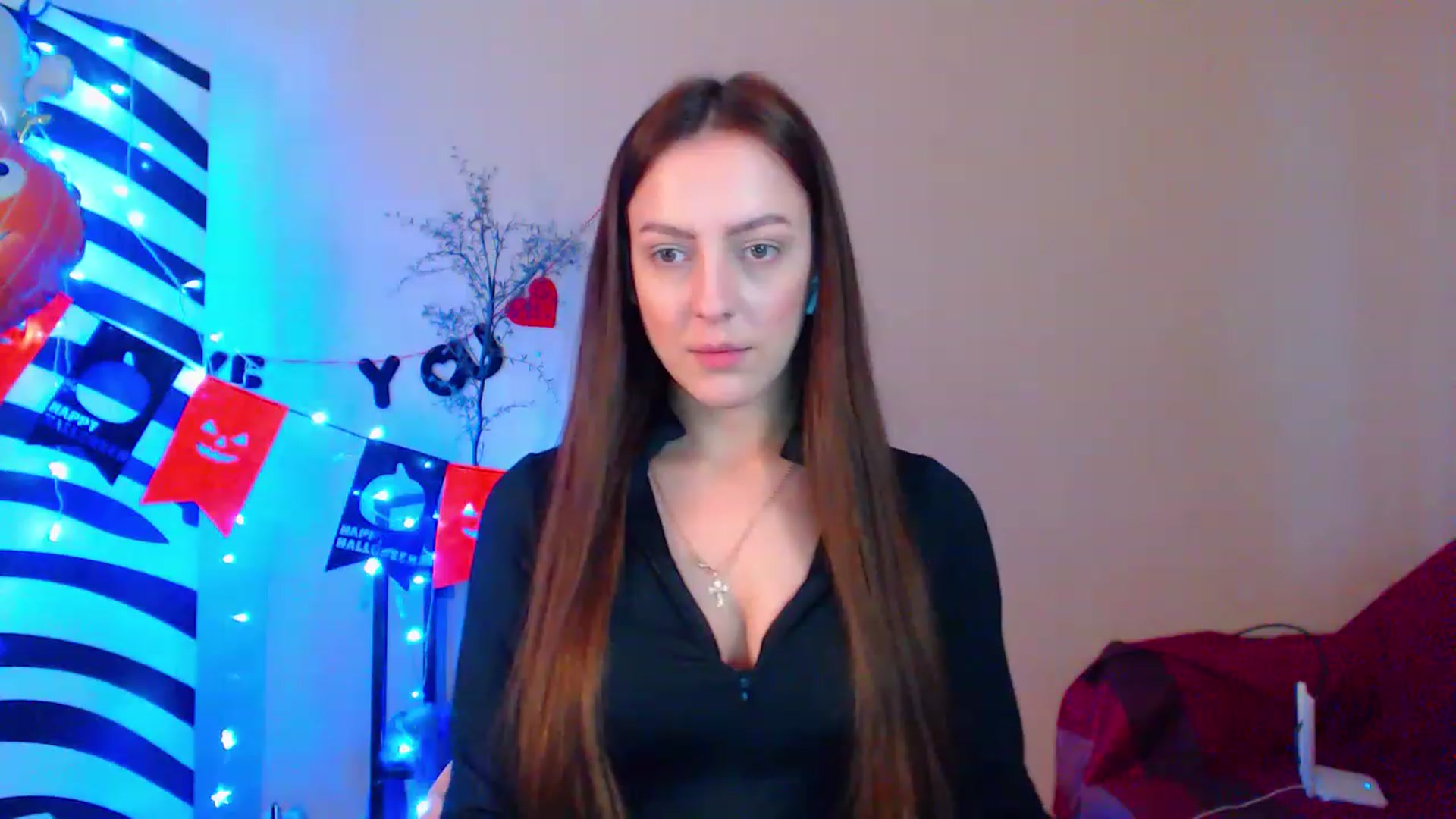 Gallery image thumbnail from HotAndSexyGi's myfreecams stream on, 12/24/2022, 13:38 image 7 of 20