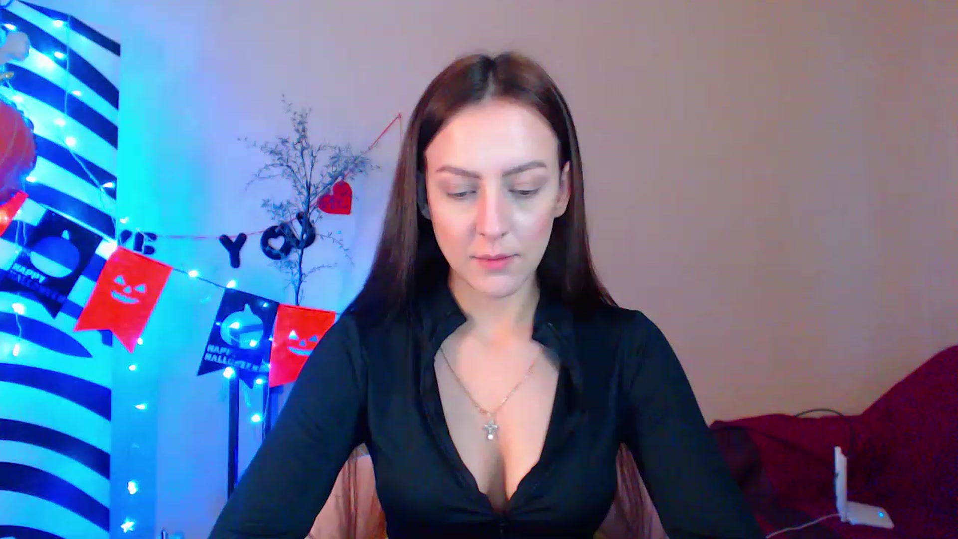 Gallery image thumbnail from HotAndSexyGi's myfreecams stream on, 12/24/2022, 13:38 image 20 of 20