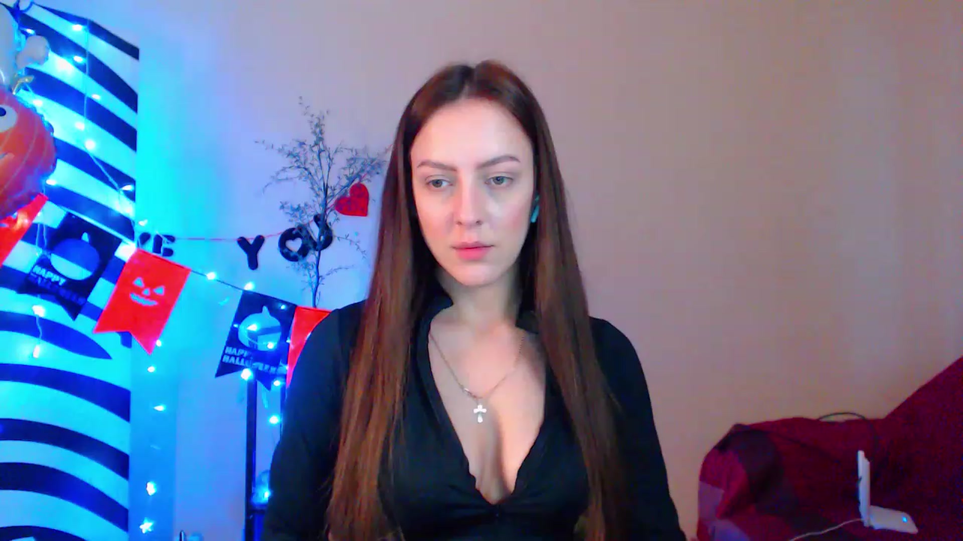 Gallery image thumbnail from HotAndSexyGi's myfreecams stream on, 12/24/2022, 13:38 image 8 of 20