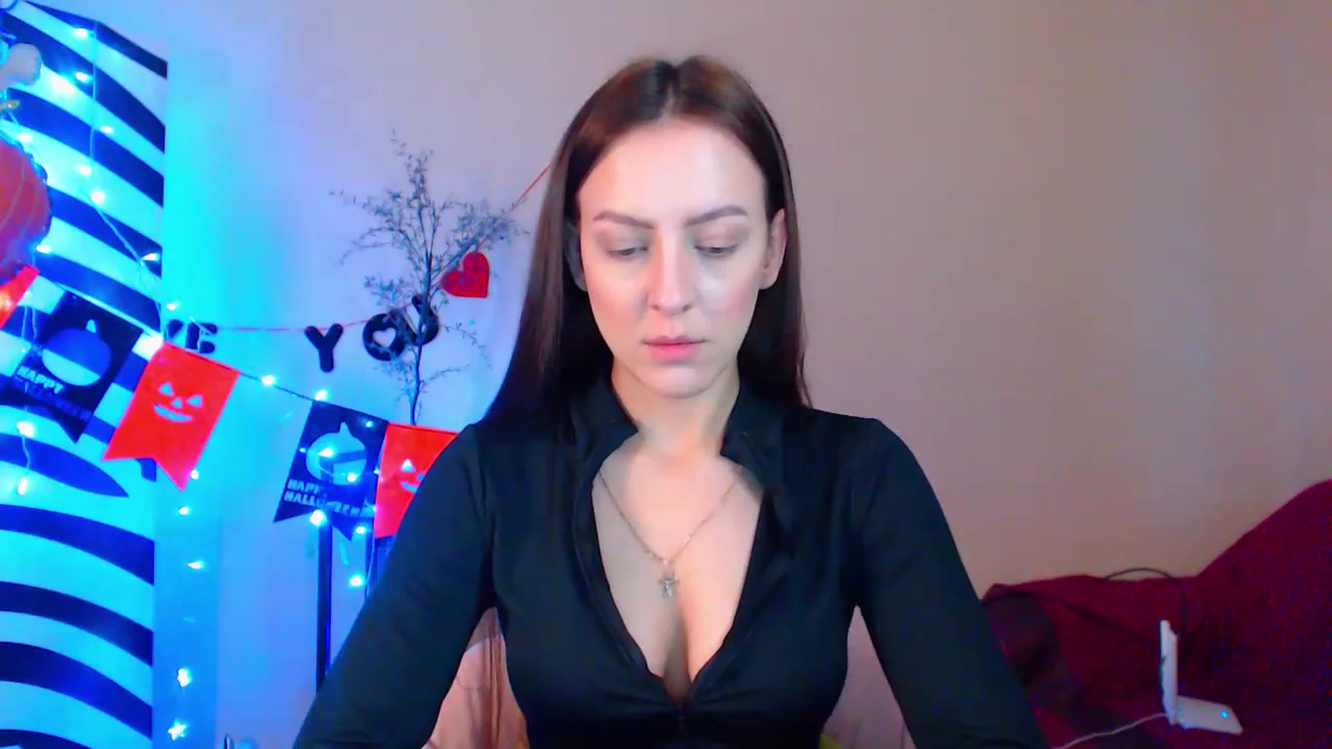 Gallery image thumbnail from HotAndSexyGi's myfreecams stream on, 12/24/2022, 13:38 image 16 of 20