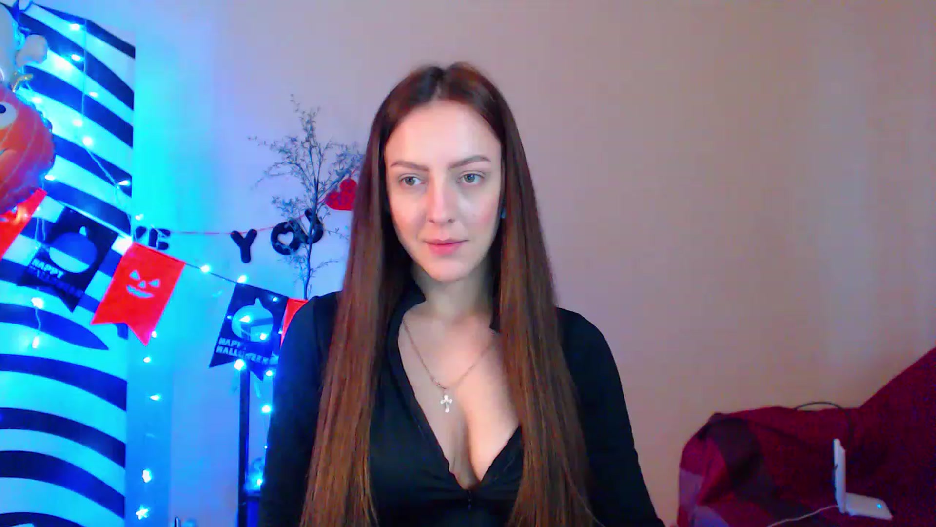 Gallery image thumbnail from HotAndSexyGi's myfreecams stream on, 12/24/2022, 13:38 image 11 of 20