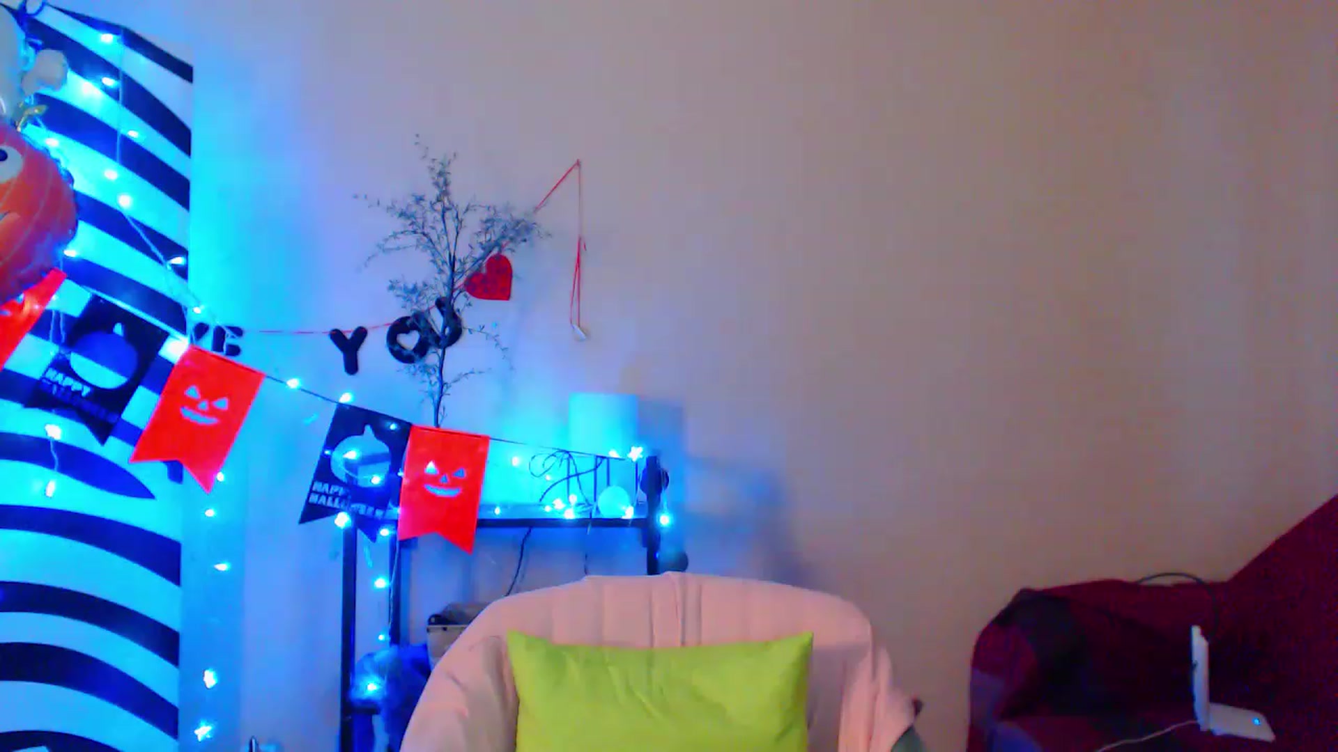 Gallery image thumbnail from HotAndSexyGi's myfreecams stream on, 12/24/2022, 13:38 image 4 of 20