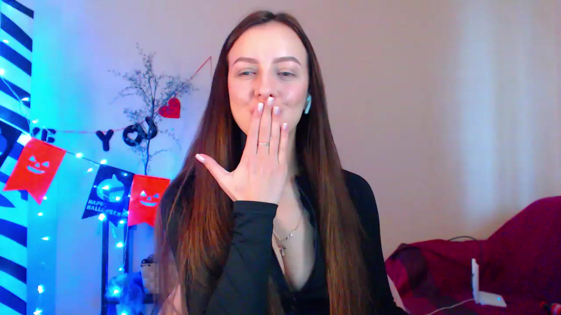Gallery image thumbnail from HotAndSexyGi's myfreecams stream on, 12/26/2022, 12:13 image 18 of 20