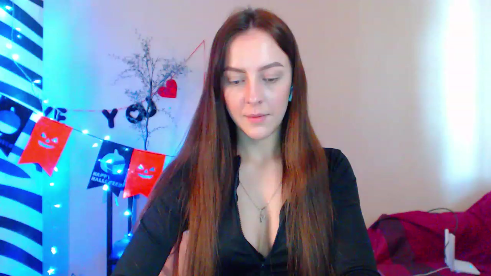 Gallery image thumbnail from HotAndSexyGi's myfreecams stream on, 12/29/2022, 12:00 image 10 of 20