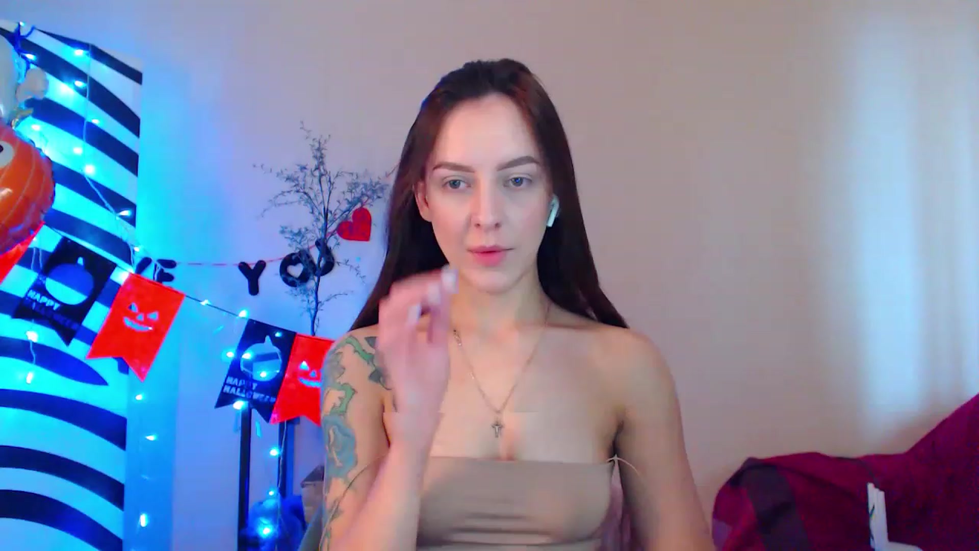 Gallery image thumbnail from HotAndSexyGi's myfreecams stream on, 01/12/2023, 12:28 image 10 of 20