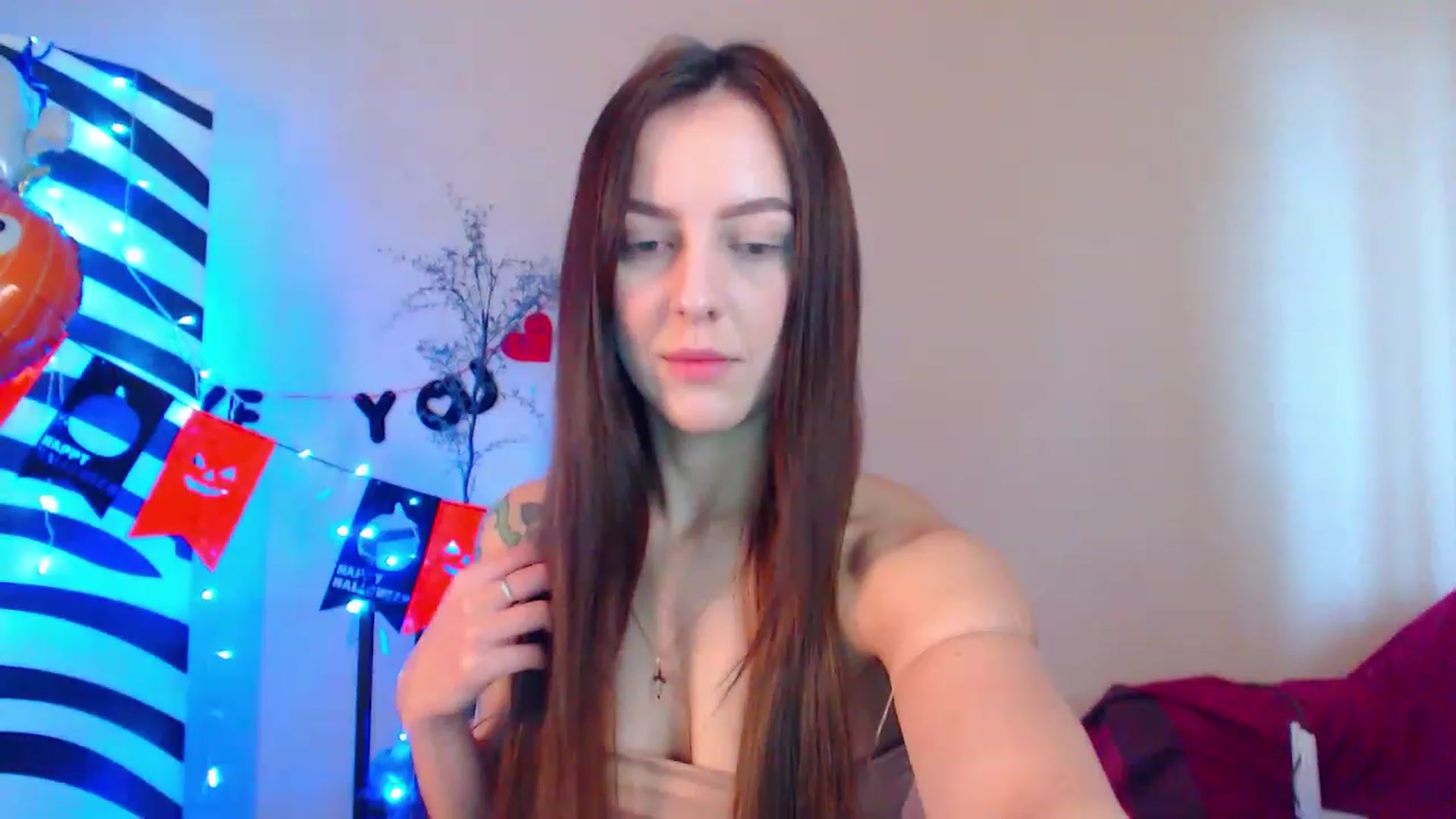 Gallery image thumbnail from HotAndSexyGi's myfreecams stream on, 01/12/2023, 12:28 image 3 of 20