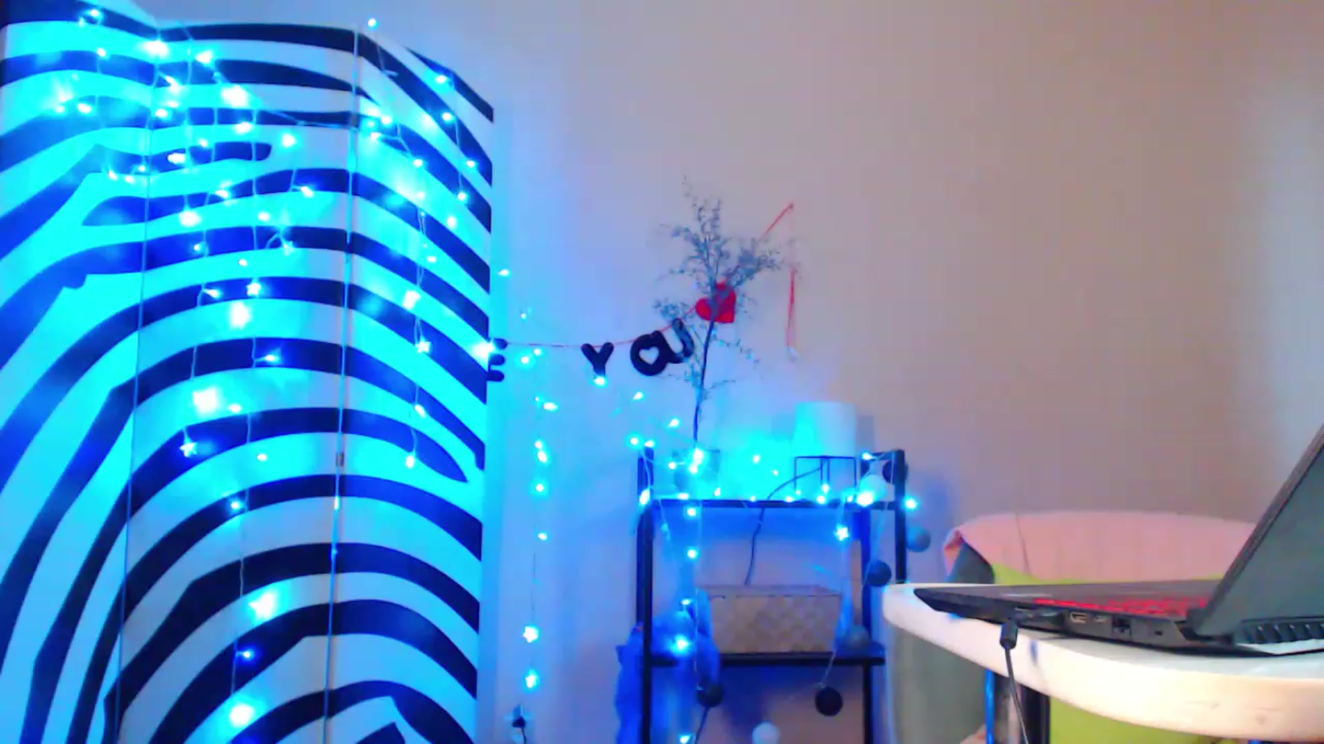 Gallery image thumbnail from HotAndSexyGi's myfreecams stream on, 01/18/2023, 11:58 image 11 of 20