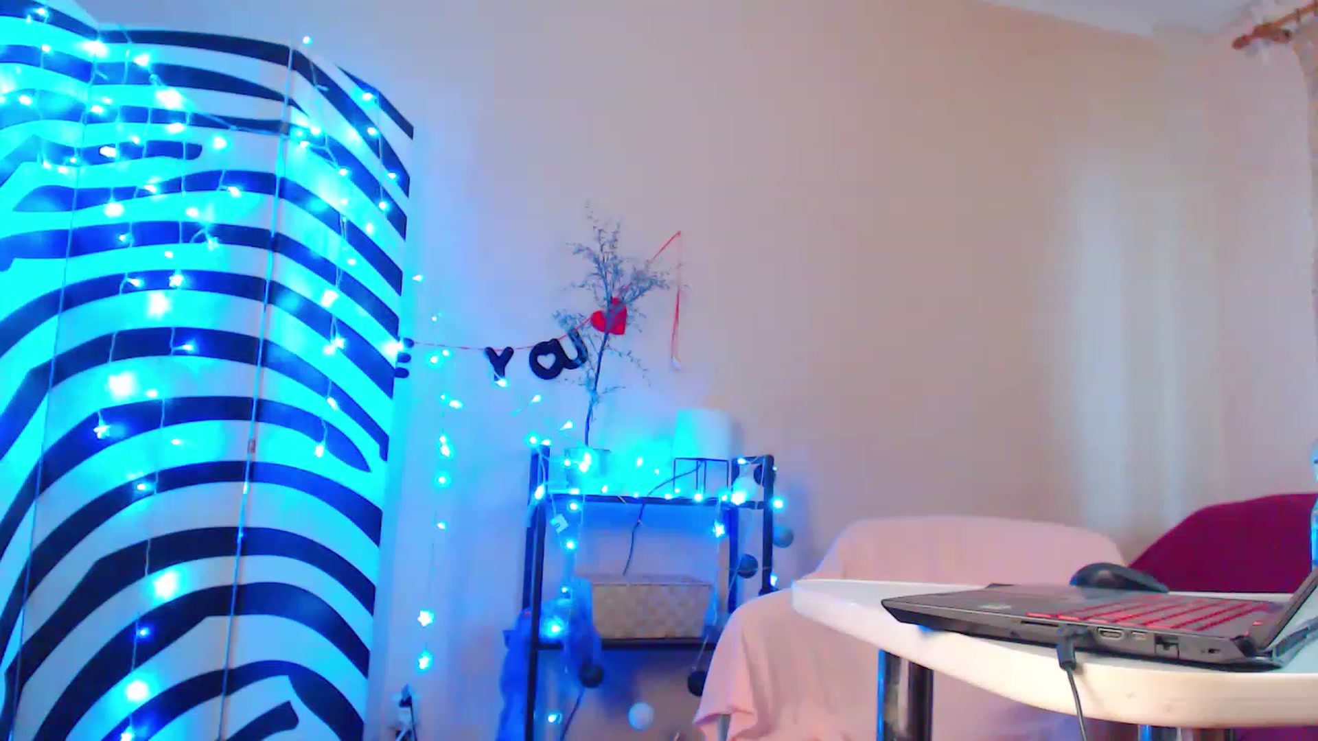 Gallery image thumbnail from HotAndSexyGi's myfreecams stream on, 01/23/2023, 12:34 image 15 of 20