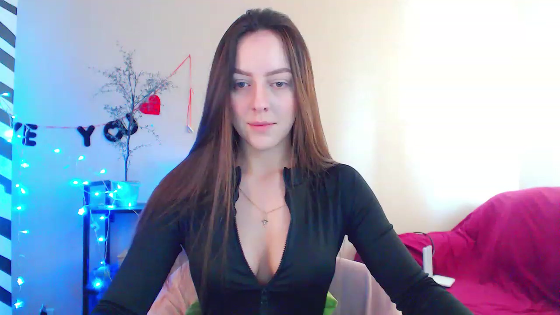 Gallery image thumbnail from HotAndSexyGi's myfreecams stream on, 02/09/2023, 13:41 image 12 of 20