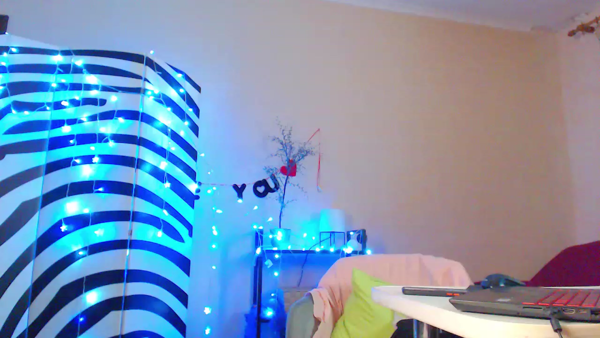 Gallery image thumbnail from HotAndSexyGi's myfreecams stream on, 02/10/2023, 16:18 image 15 of 20