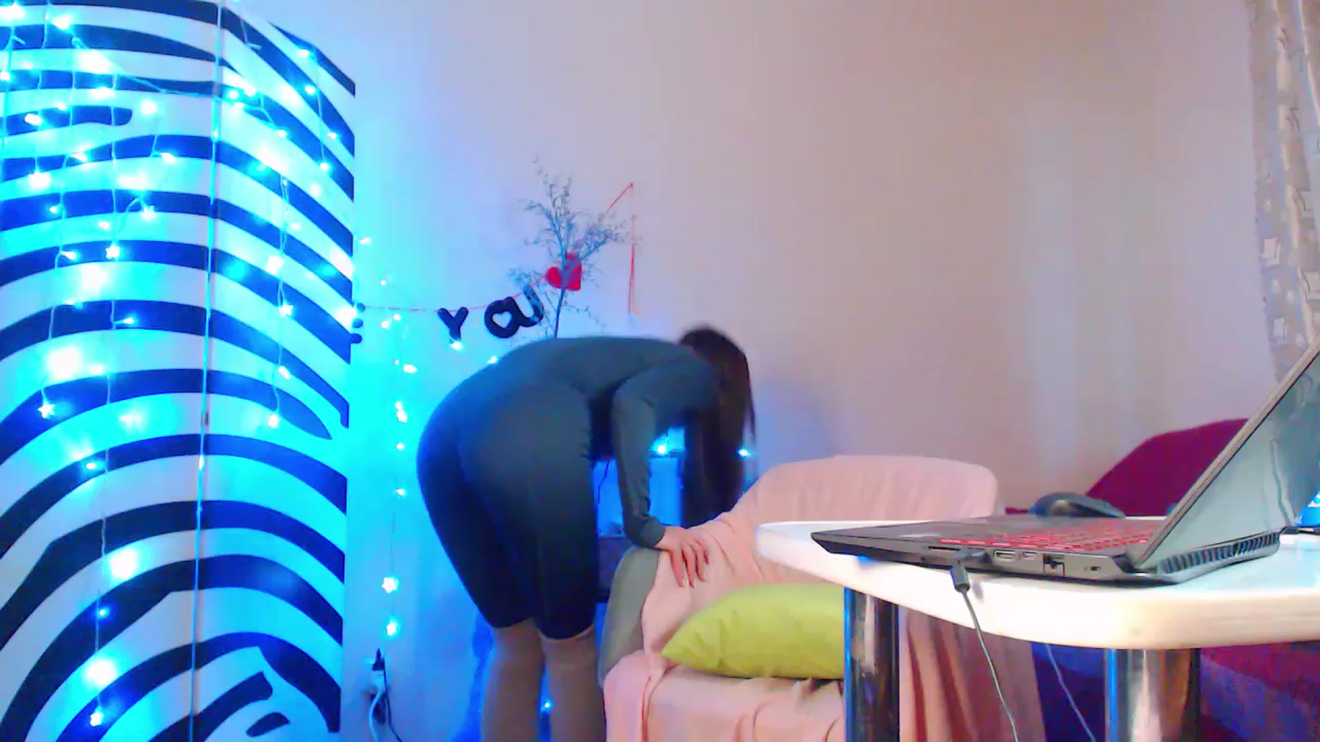 Gallery image thumbnail from HotAndSexyGi's myfreecams stream on, 02/14/2023, 15:05 image 6 of 20