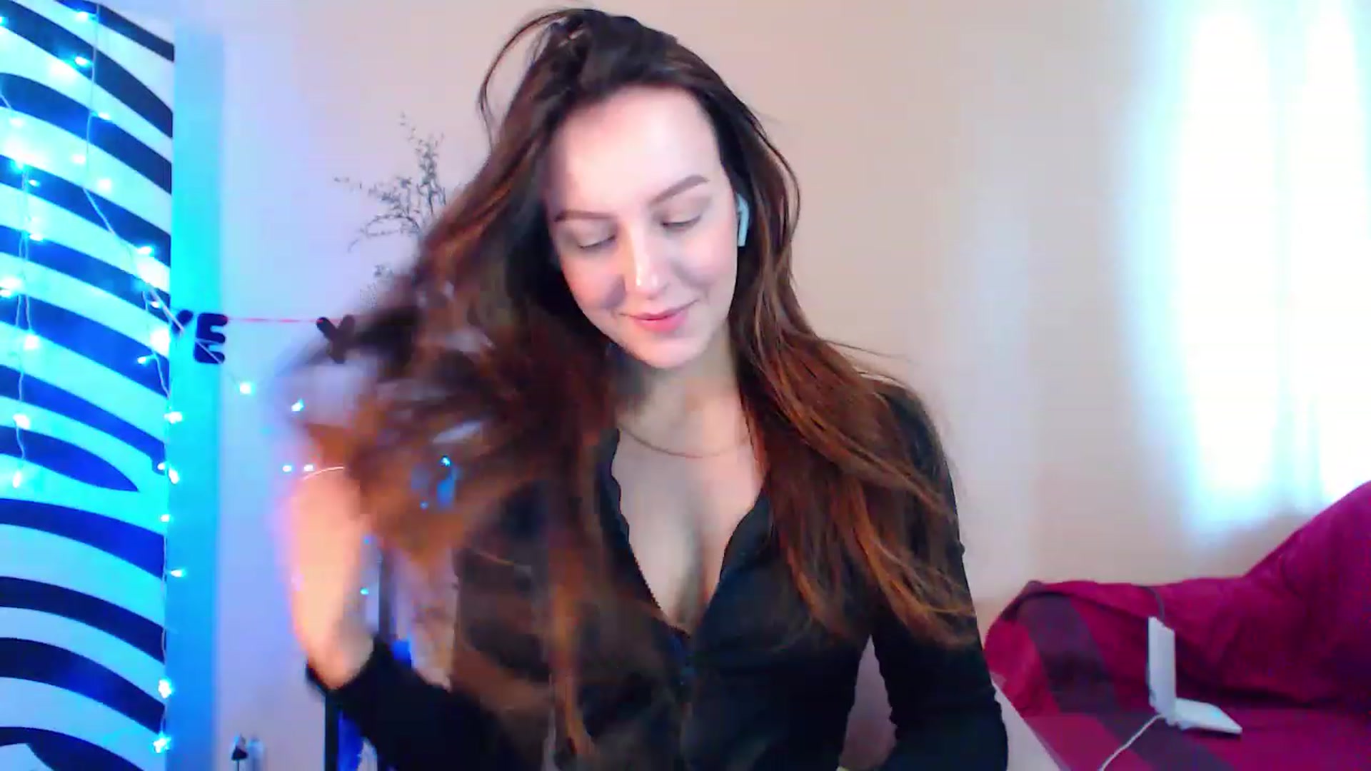 Gallery image thumbnail from HotAndSexyGi's myfreecams stream on, 02/20/2023, 12:42 image 12 of 20