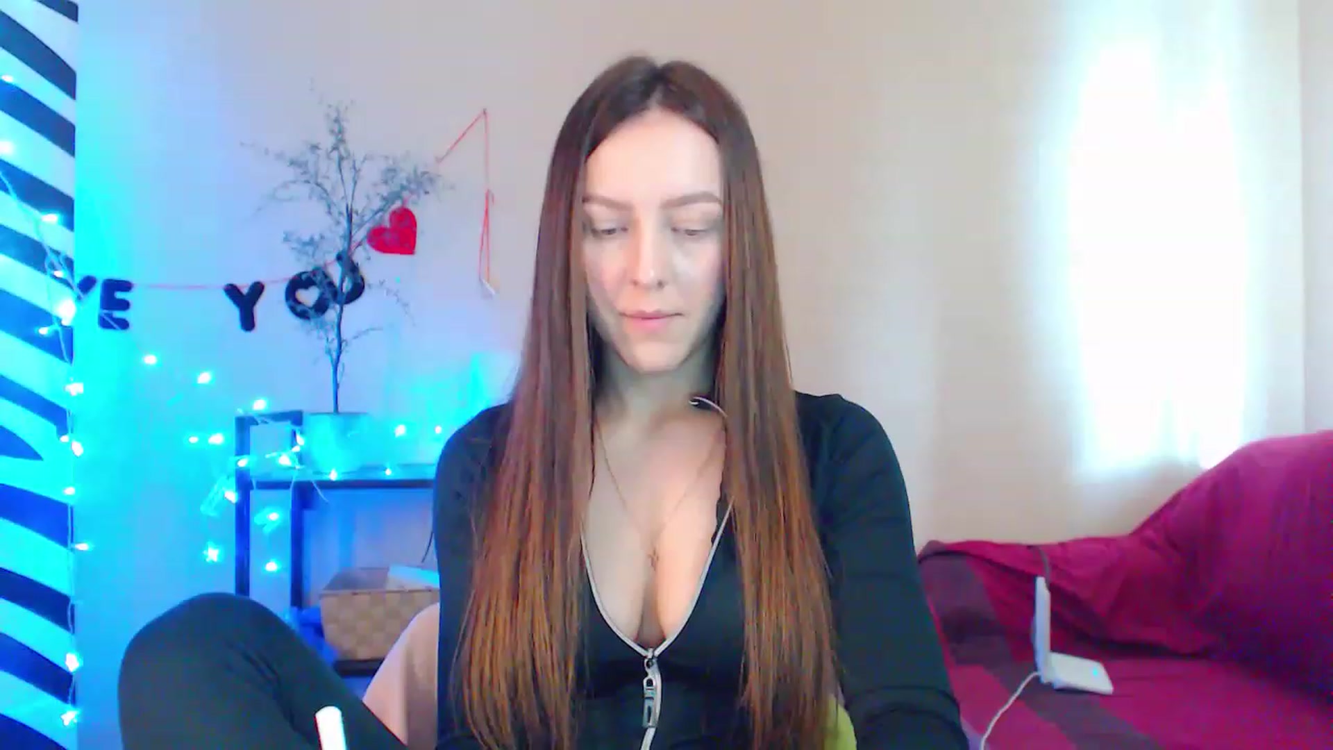 Gallery image thumbnail from HotAndSexyGi's myfreecams stream on, 02/22/2023, 13:33 image 7 of 20