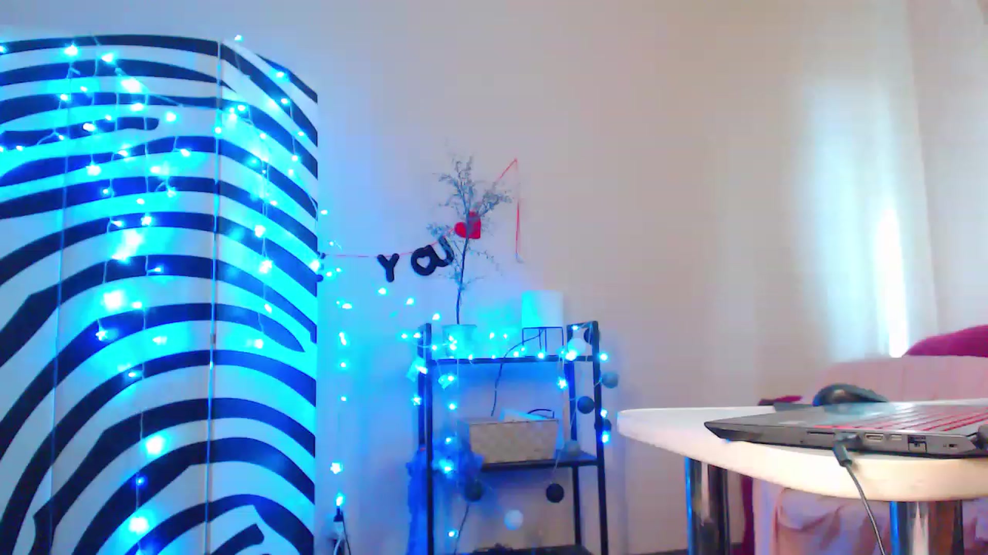 Gallery image thumbnail from HotAndSexyGi's myfreecams stream on, 02/22/2023, 13:33 image 9 of 20