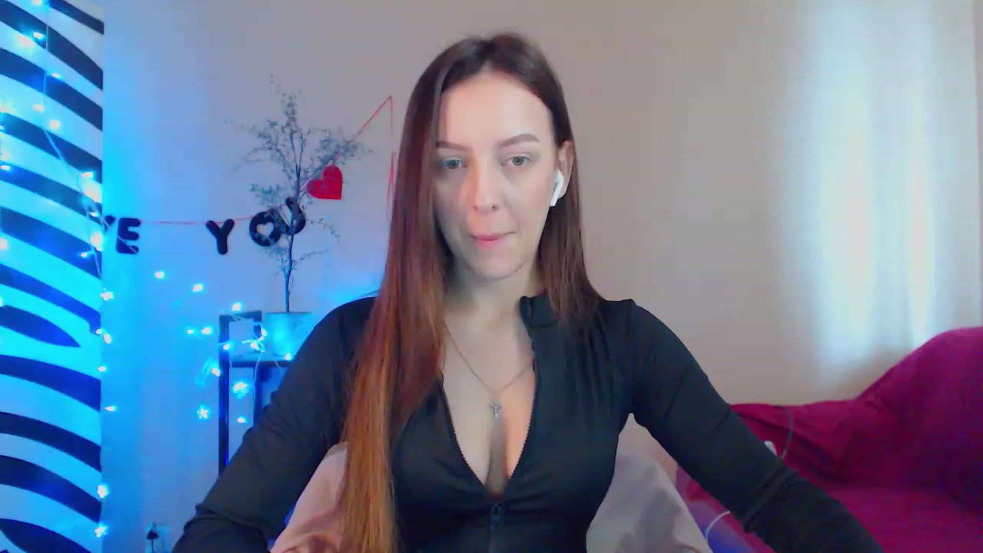 Gallery image thumbnail from HotAndSexyGi's myfreecams stream on, 02/28/2023, 12:09 image 5 of 20