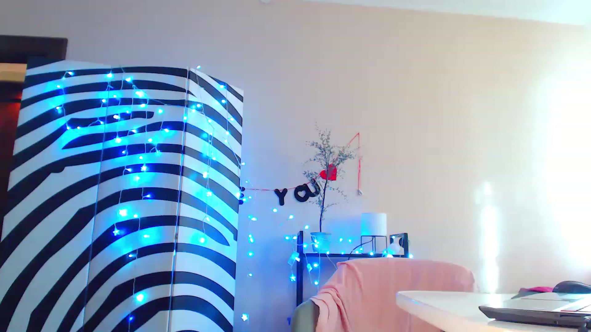 Gallery image thumbnail from HotAndSexyGi's myfreecams stream on, 03/02/2023, 13:43 image 18 of 20