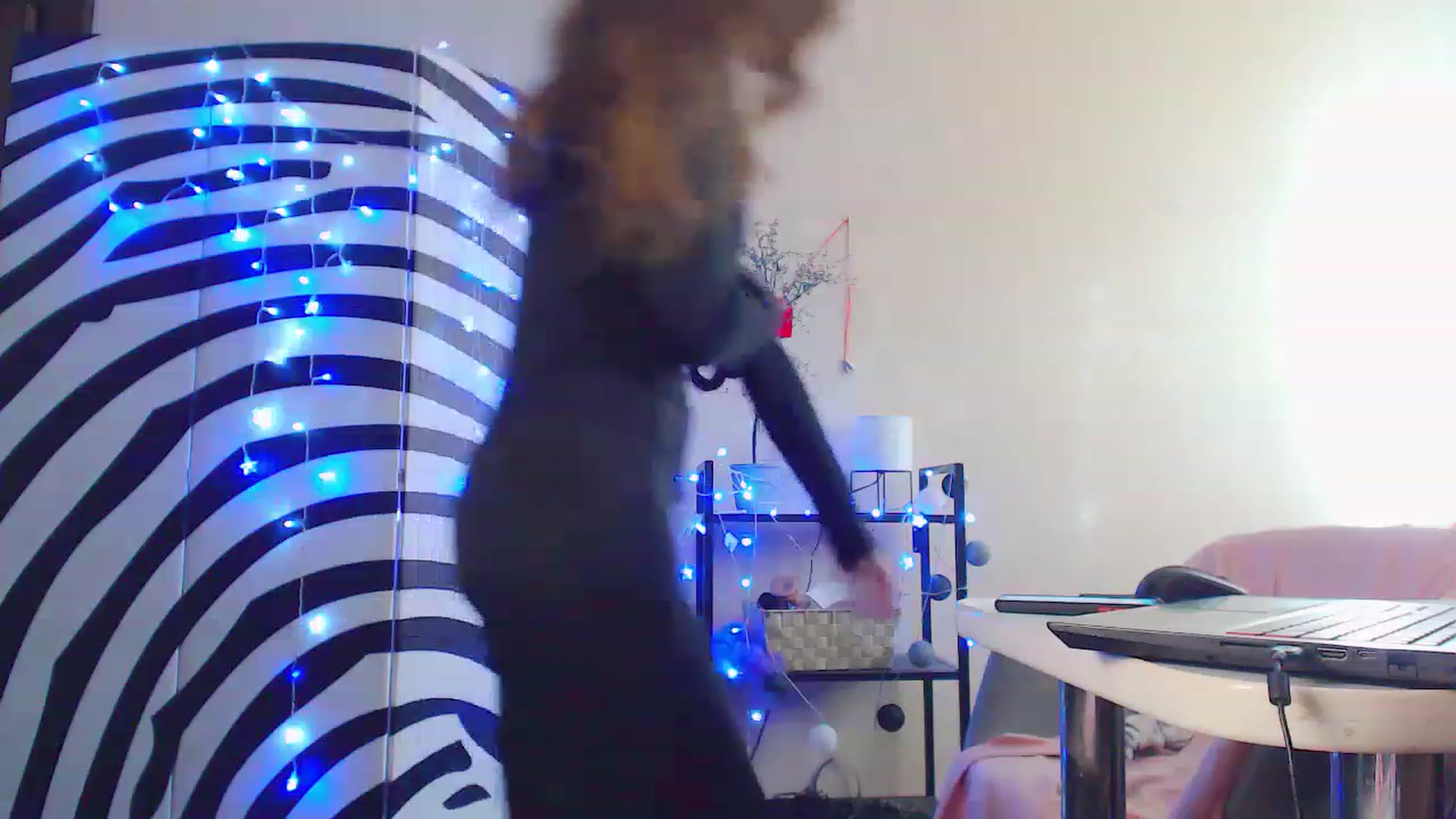 Gallery image thumbnail from HotAndSexyGi's myfreecams stream on, 03/10/2023, 14:21 image 16 of 20