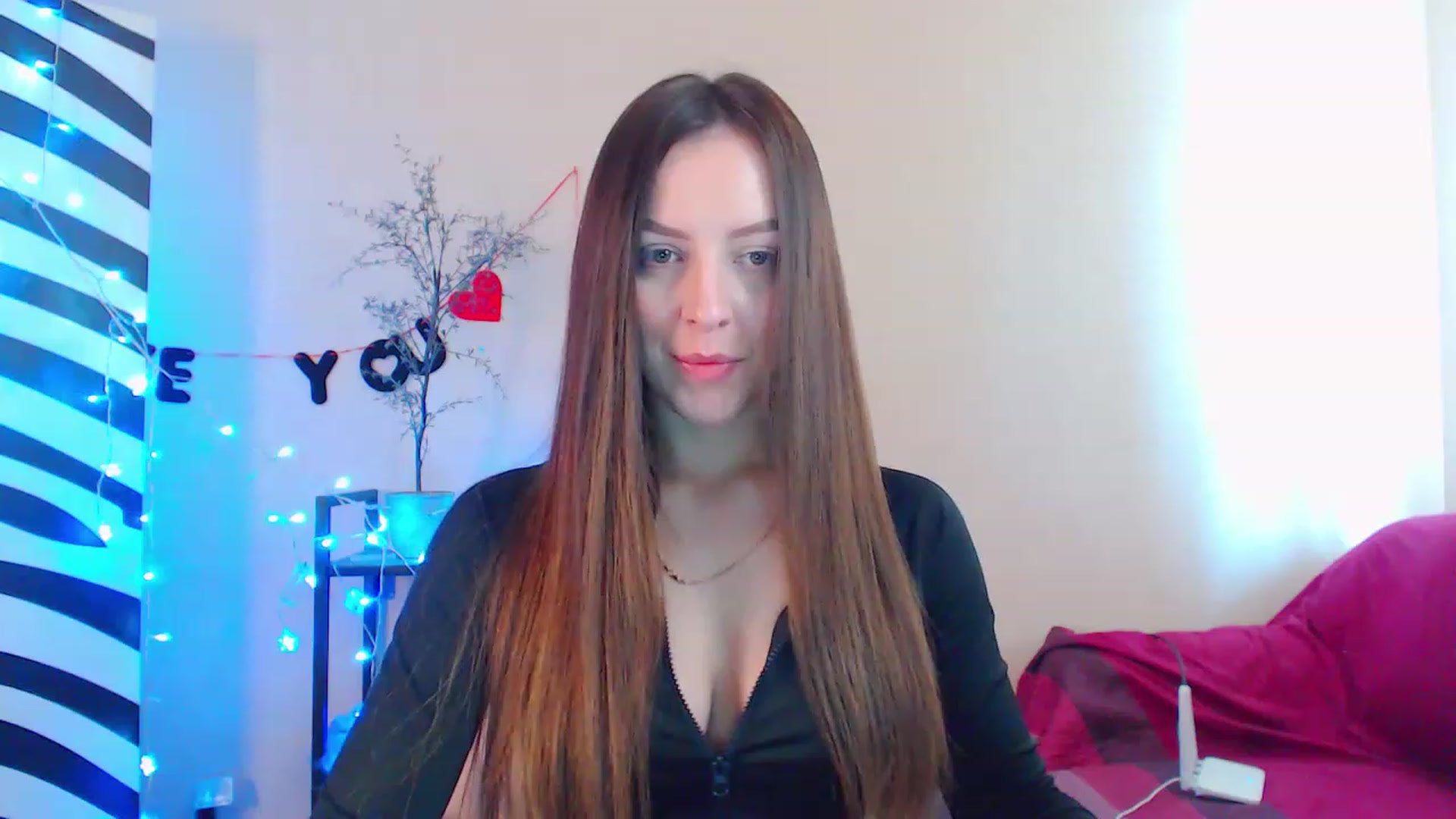 Gallery image thumbnail from HotAndSexyGi's myfreecams stream on, 03/14/2023, 12:30 image 12 of 20
