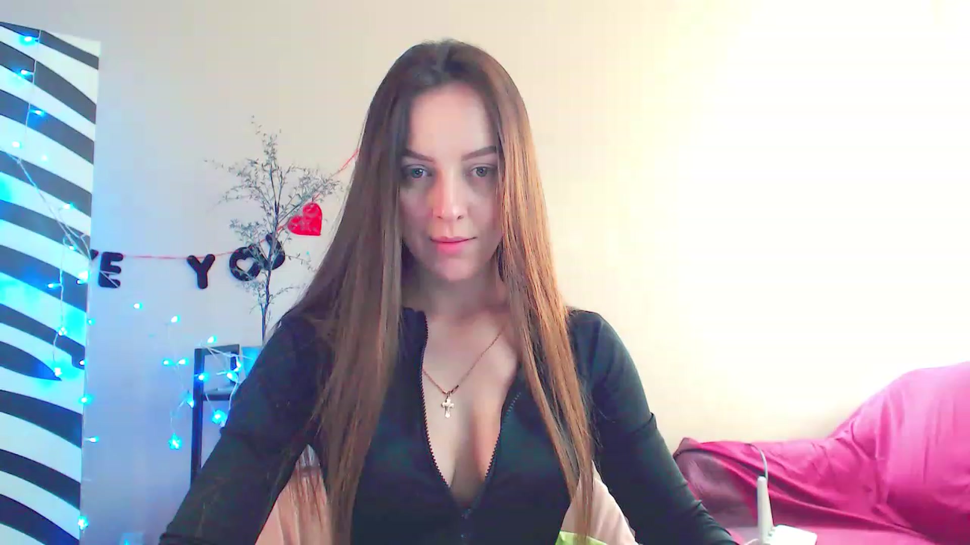 Gallery image thumbnail from HotAndSexyGi's myfreecams stream on, 03/14/2023, 14:48 image 13 of 20