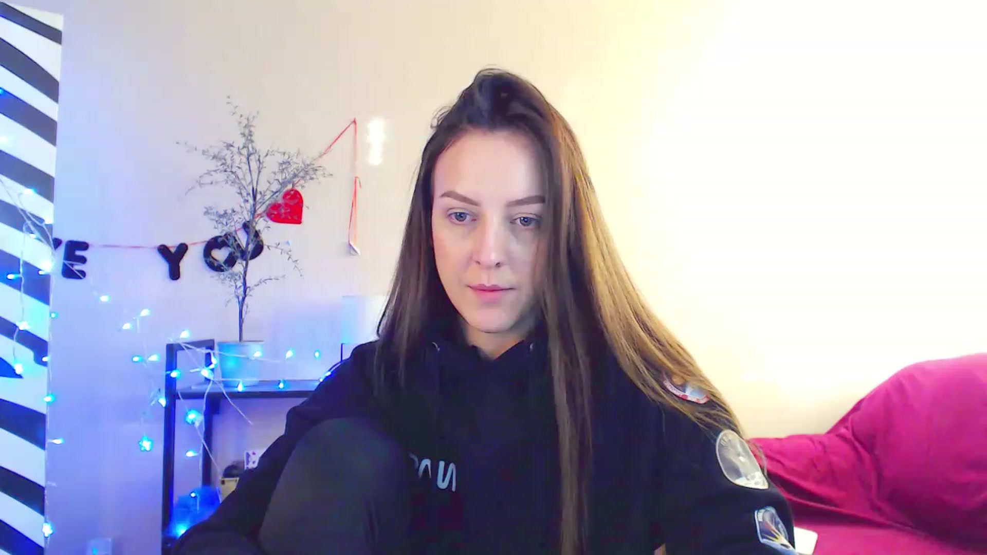 Gallery image thumbnail from HotAndSexyGi's myfreecams stream on, 03/14/2023, 14:48 image 20 of 20