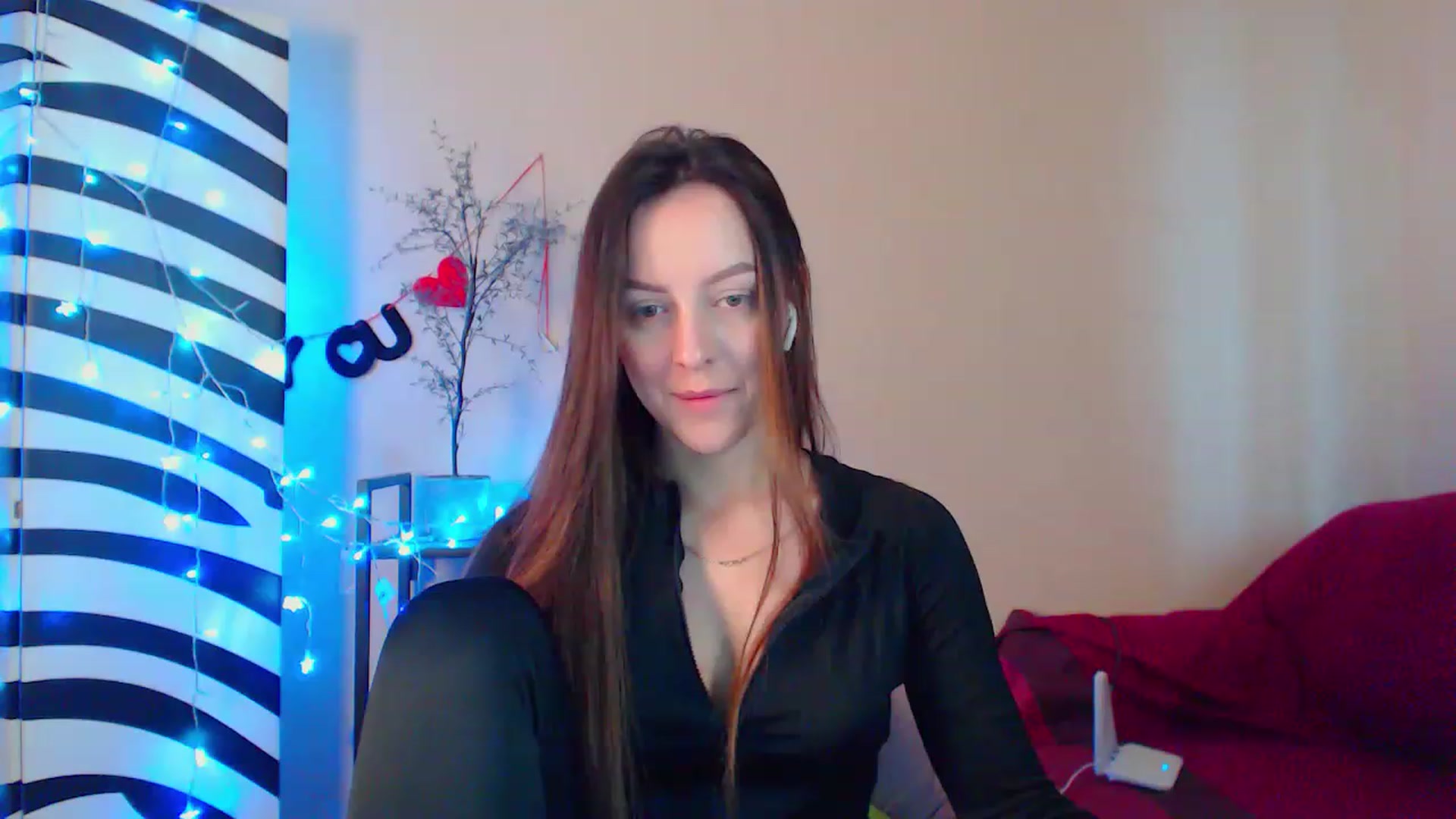 Gallery image thumbnail from HotAndSexyGi's myfreecams stream on, 03/16/2023, 12:58 image 14 of 20