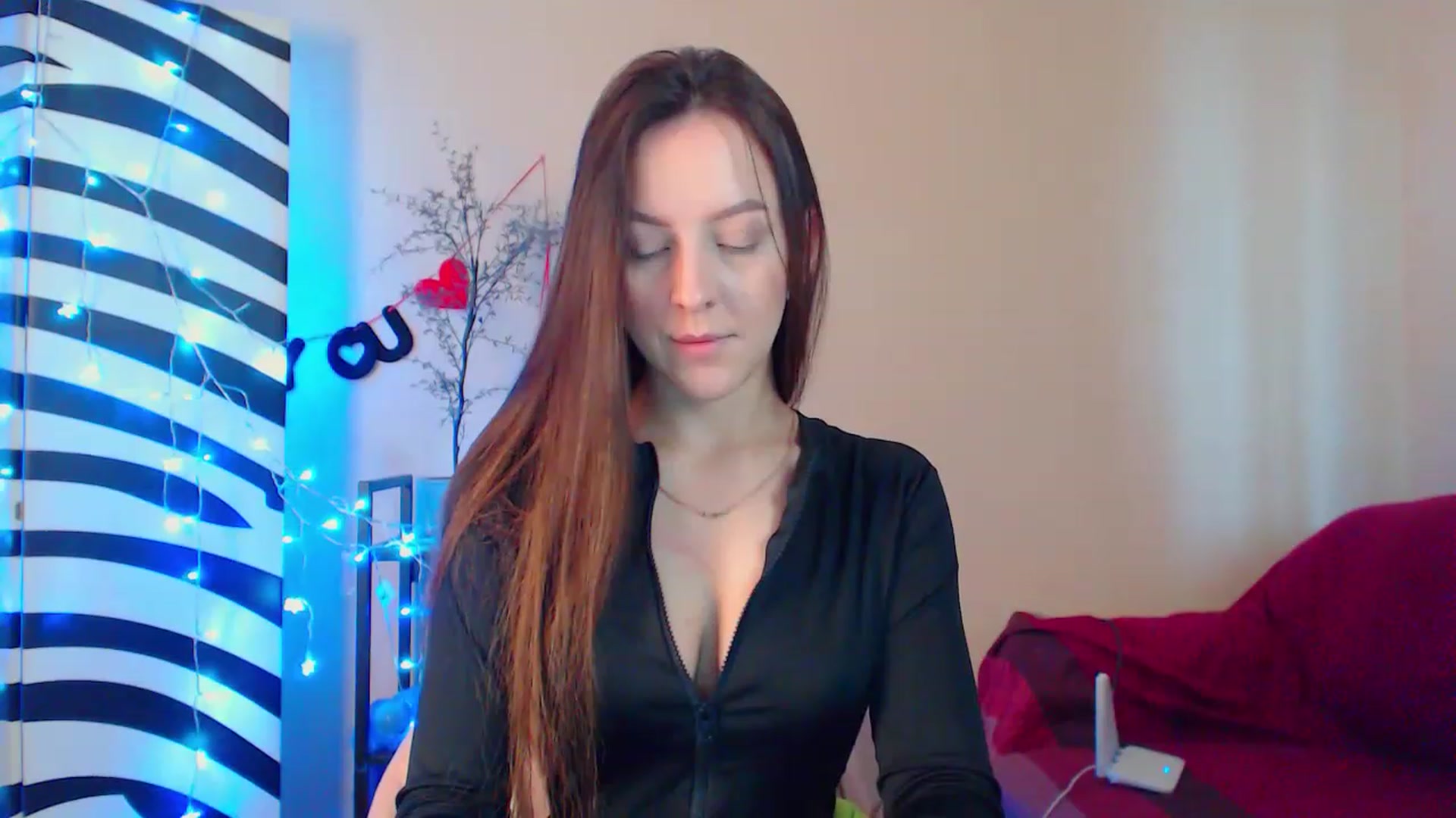 Gallery image thumbnail from HotAndSexyGi's myfreecams stream on, 03/16/2023, 12:58 image 8 of 20