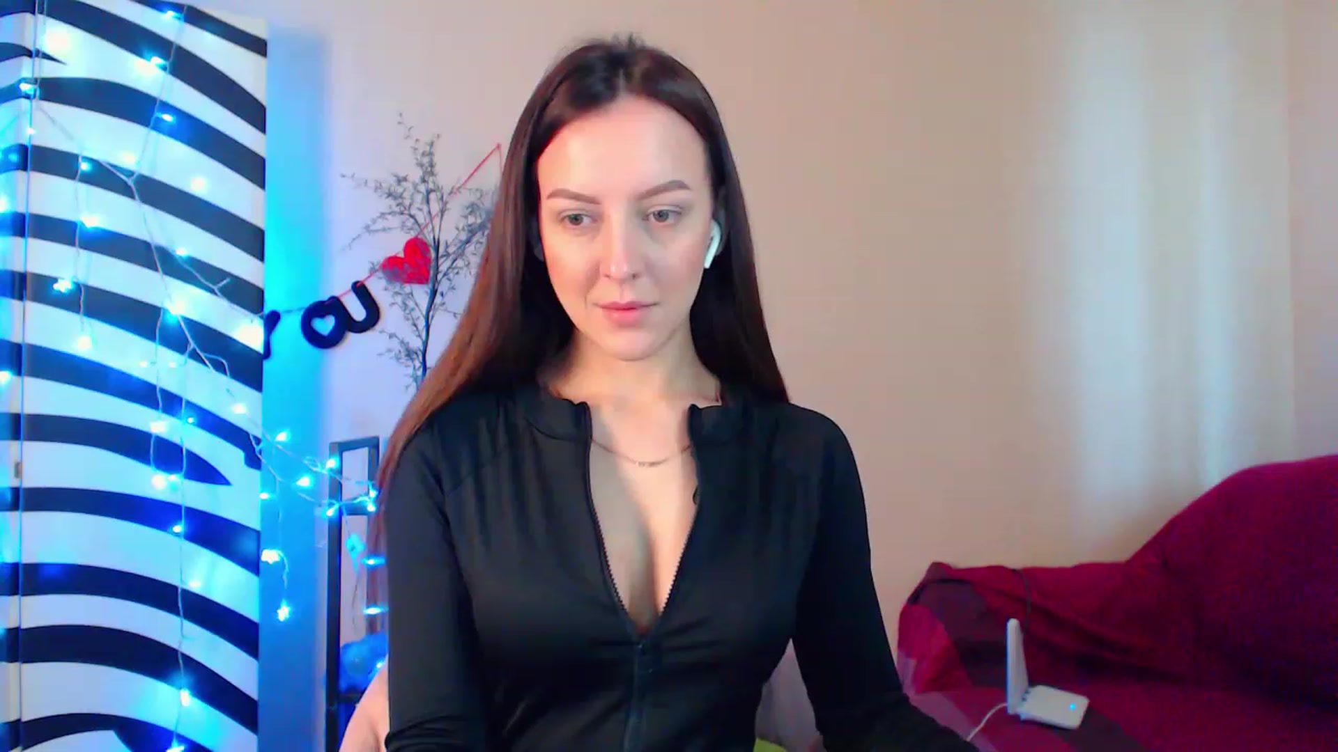 Gallery image thumbnail from HotAndSexyGi's myfreecams stream on, 03/16/2023, 12:58 image 3 of 20
