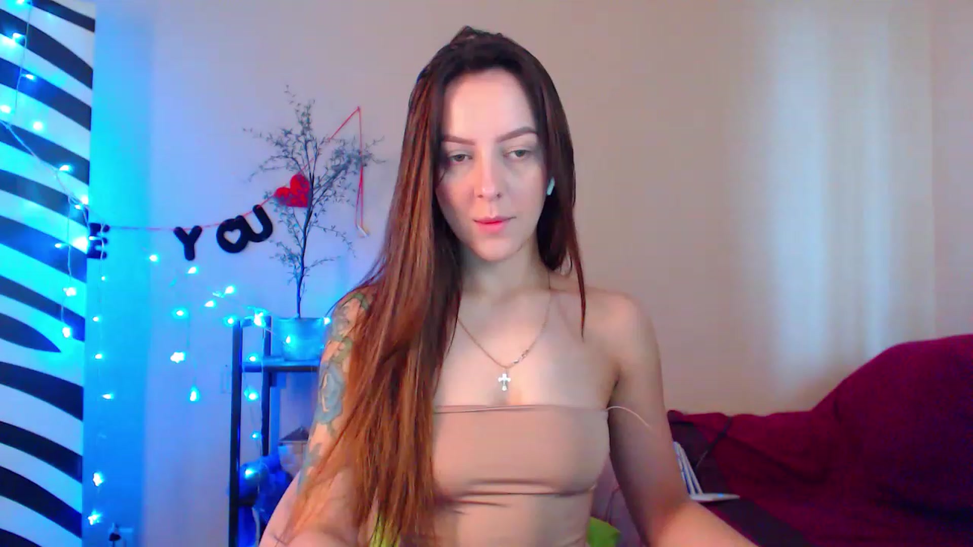 Gallery image thumbnail from HotAndSexyGi's myfreecams stream on, 03/17/2023, 12:05 image 8 of 20