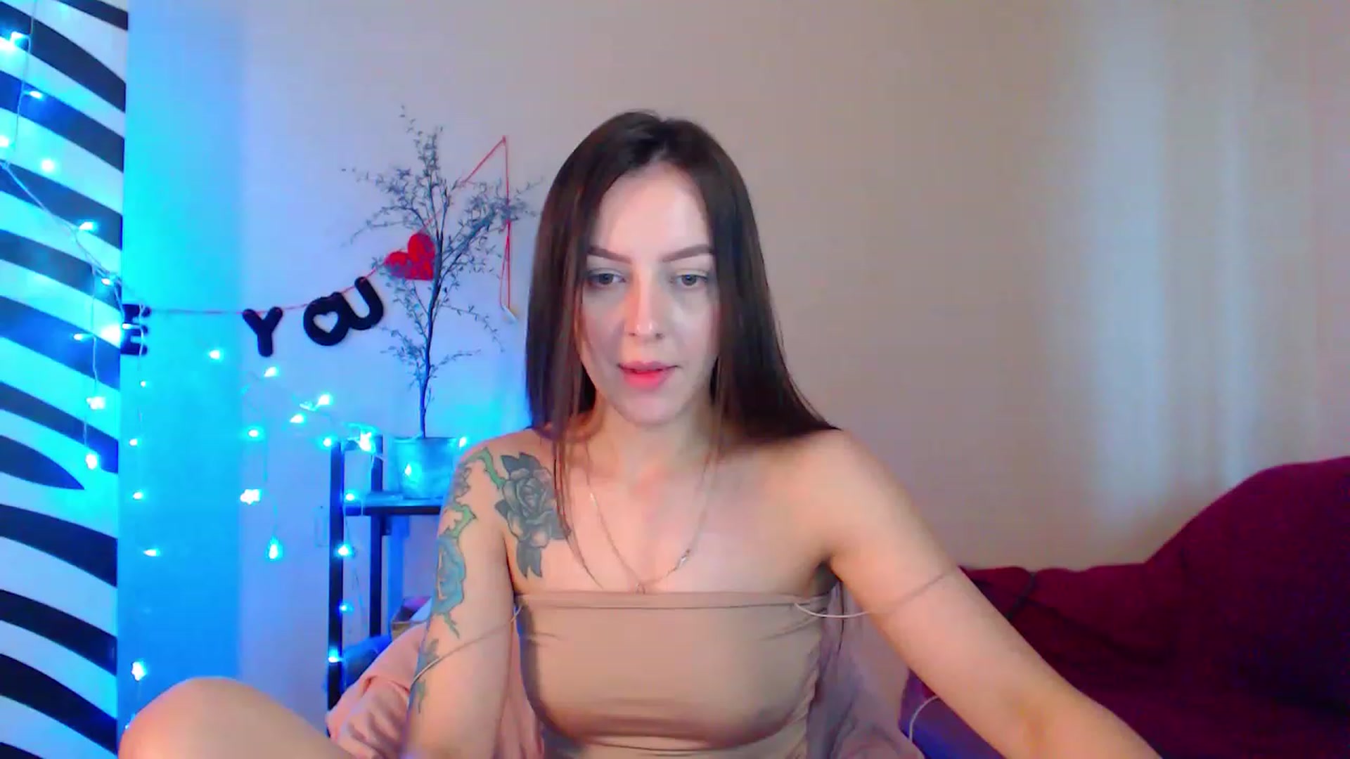 Gallery image thumbnail from HotAndSexyGi's myfreecams stream on, 03/17/2023, 13:20 image 19 of 20
