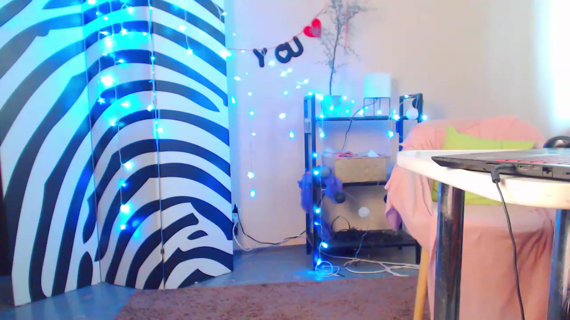 Gallery image thumbnail from HotAndSexyGi's myfreecams stream on, 03/23/2023, 11:55 image 19 of 20