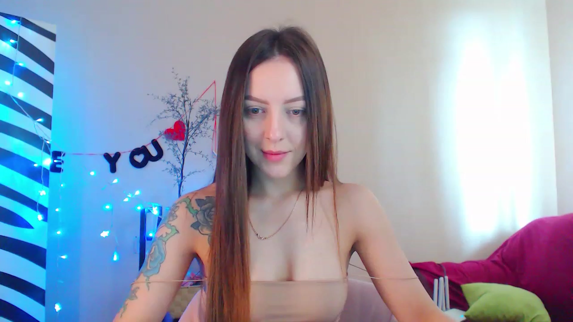 Gallery image thumbnail from HotAndSexyGi's myfreecams stream on, 03/24/2023, 12:34 image 18 of 20