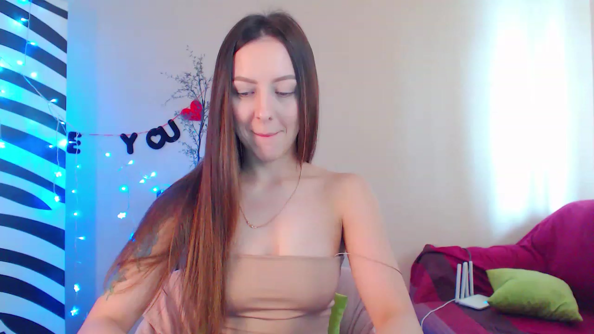 Gallery image thumbnail from HotAndSexyGi's myfreecams stream on, 03/24/2023, 12:34 image 4 of 20