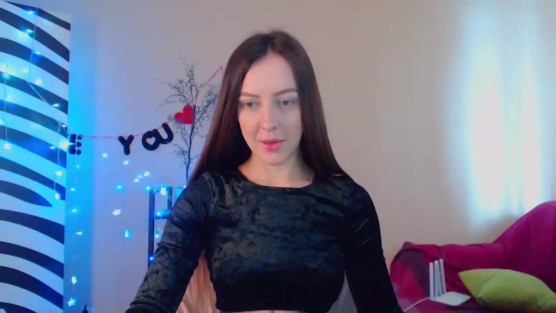 Gallery image thumbnail from HotAndSexyGi's myfreecams stream on, 03/28/2023, 12:34 image 7 of 20